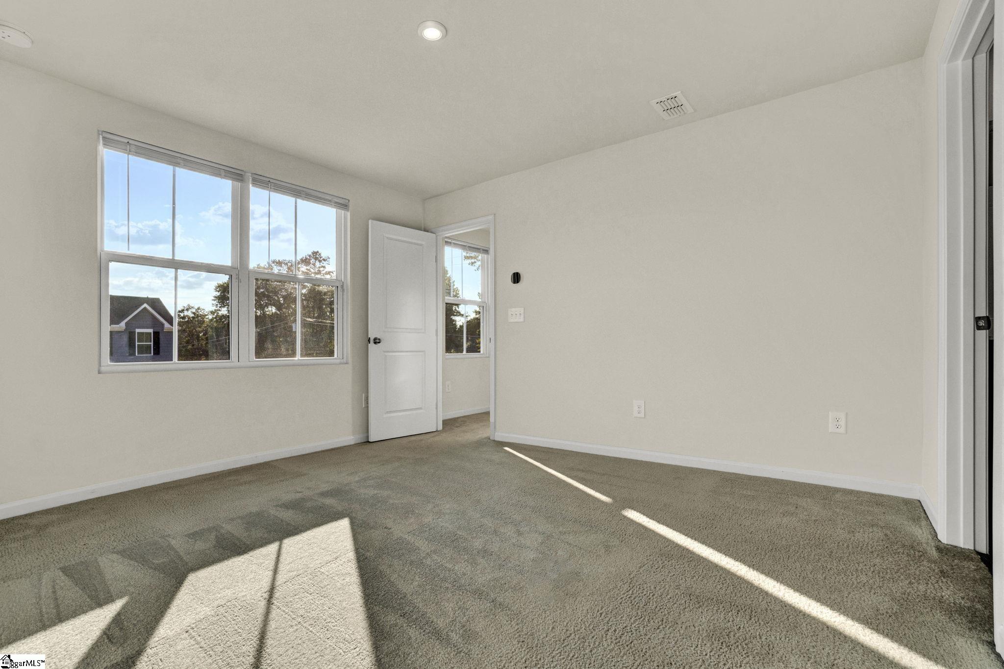 886 Cranbrook Drive Property Photo 22