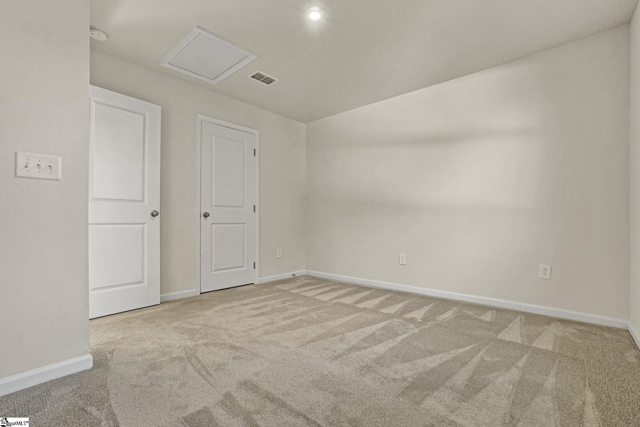886 Cranbrook Drive Property Photo 31