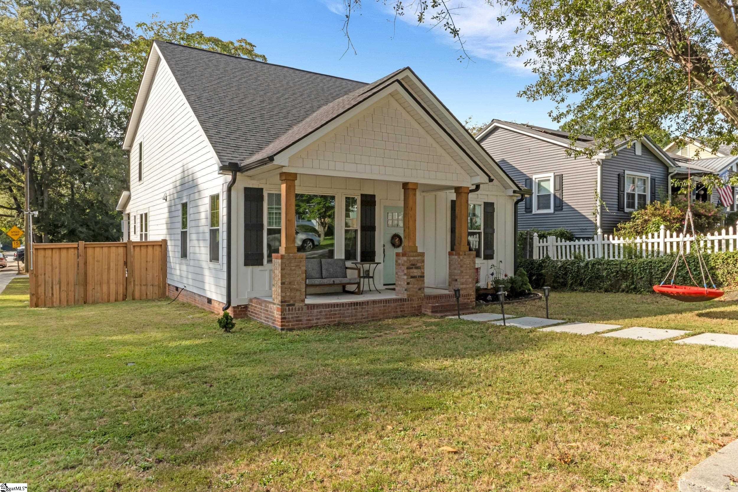 20 Bleckley Avenue Property Photo 1