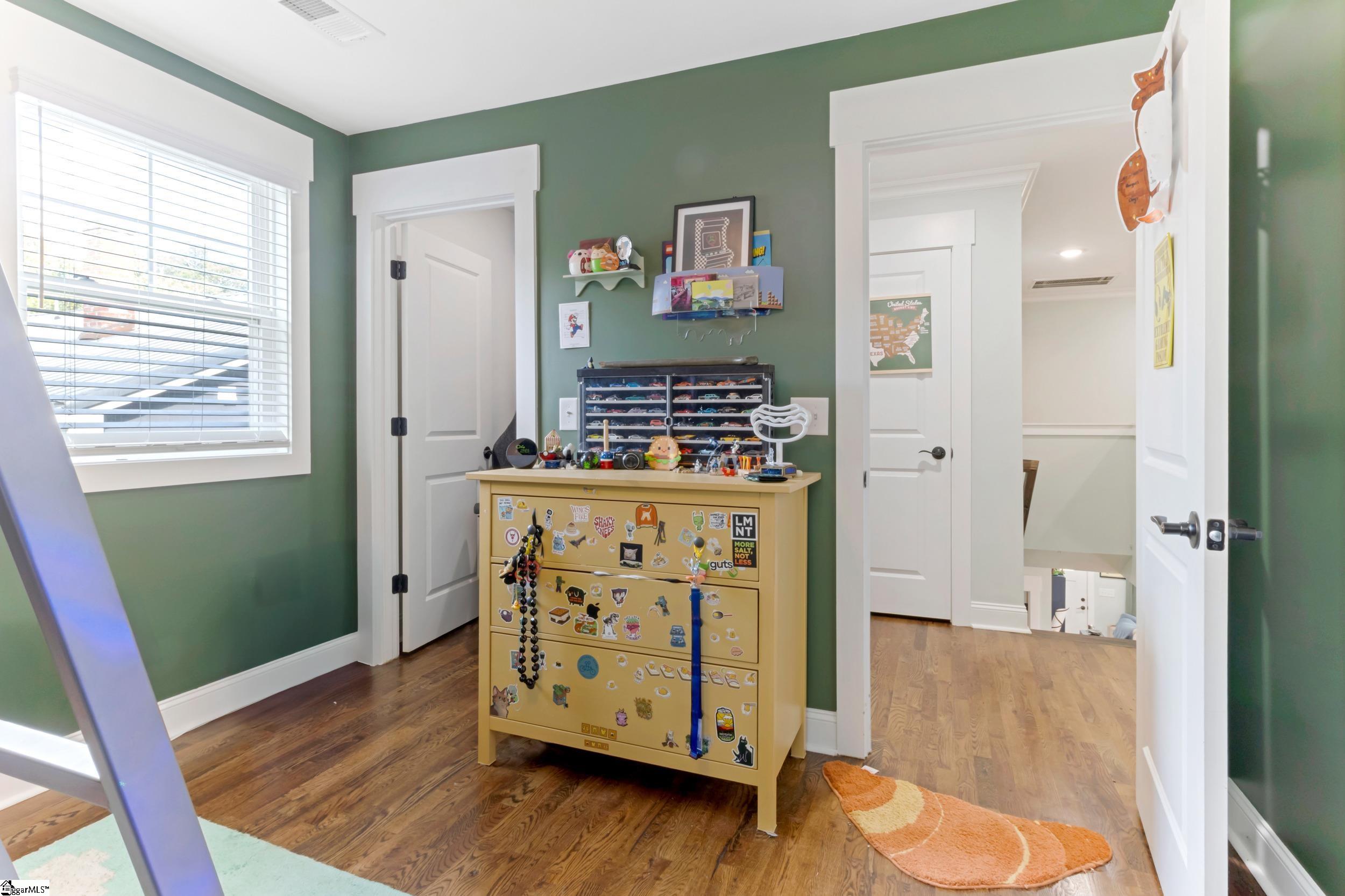 20 Bleckley Avenue Property Photo 25