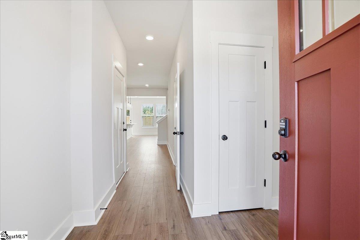512 Round Rock Way Property Photo 3