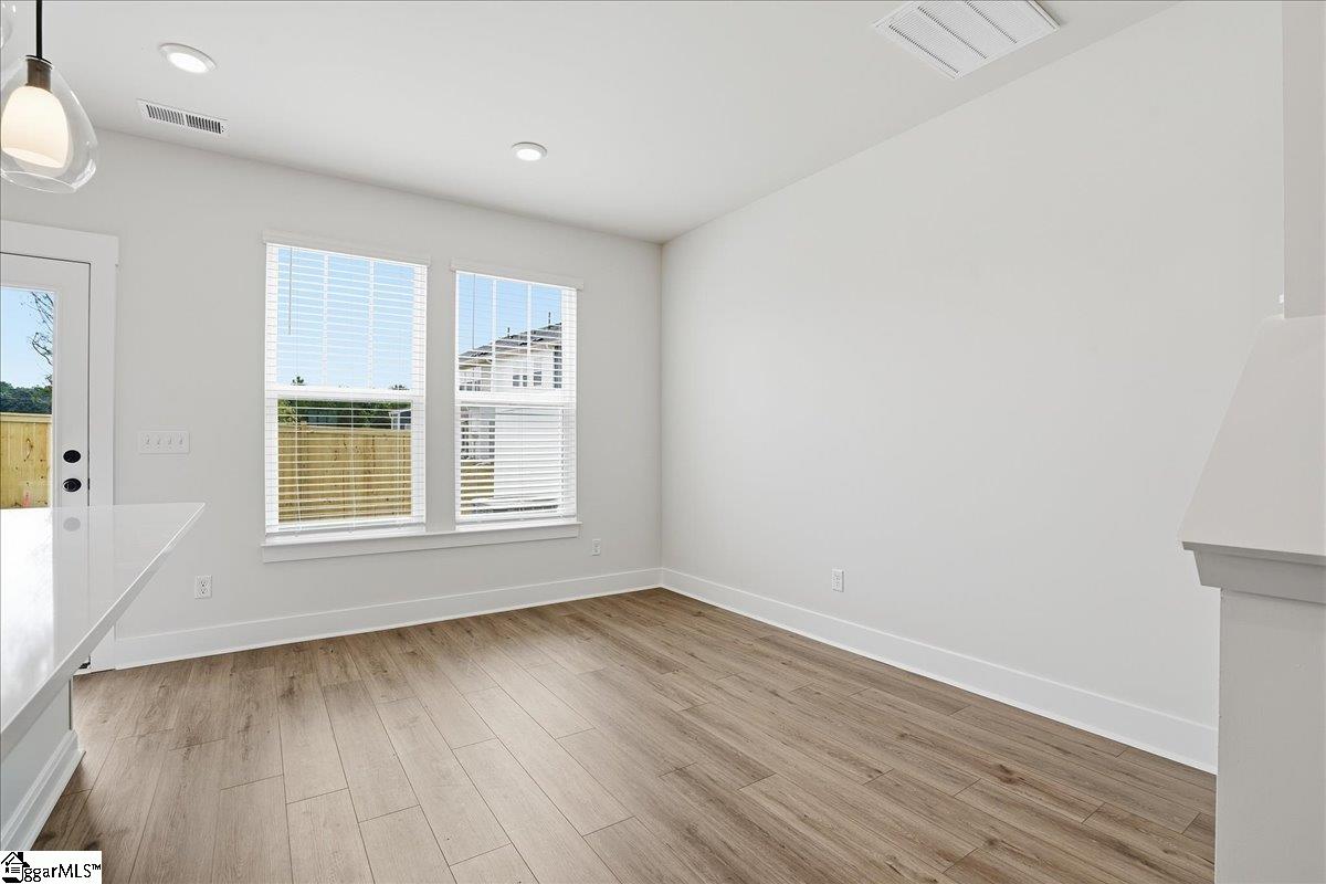 512 Round Rock Way Property Photo 9