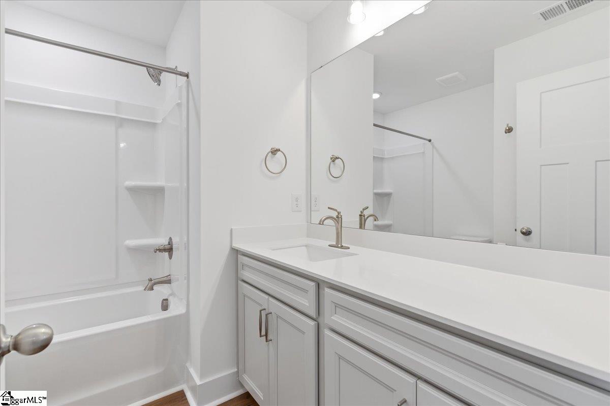 107 Redfield Place Property Photo 24