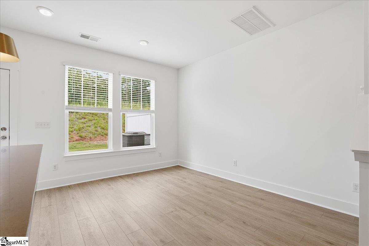 28 Shoemaker Road Property Photo 11