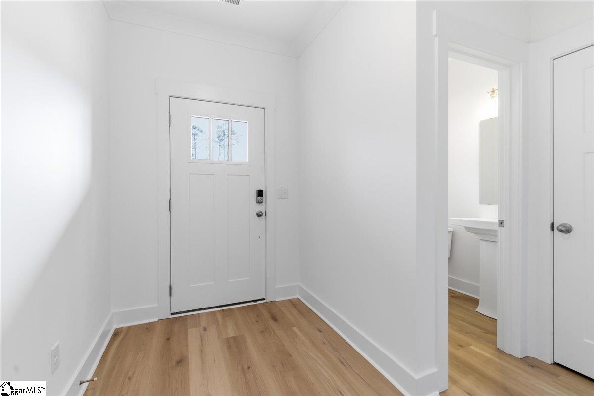 13 Thurlow Court Property Photo 3