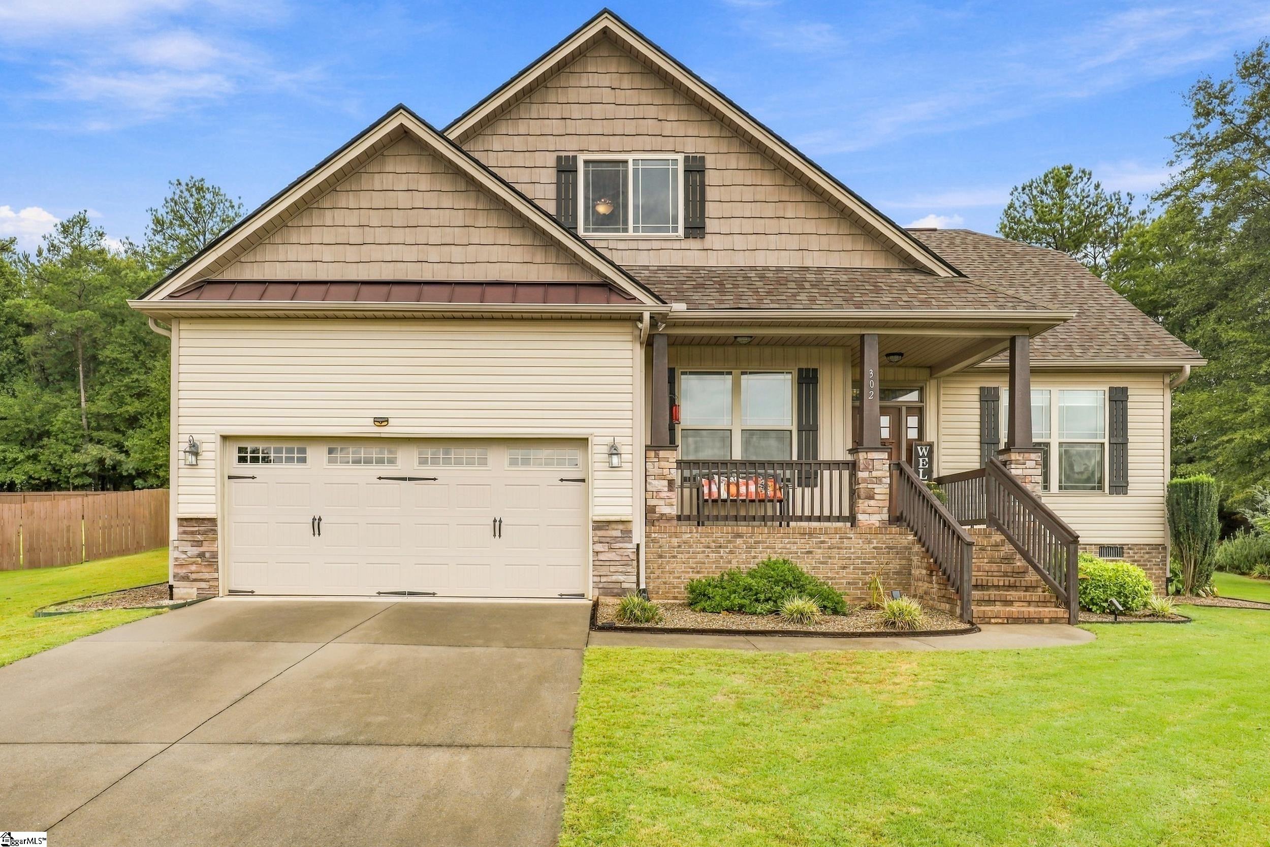 302 Palins Court Property Photo 1