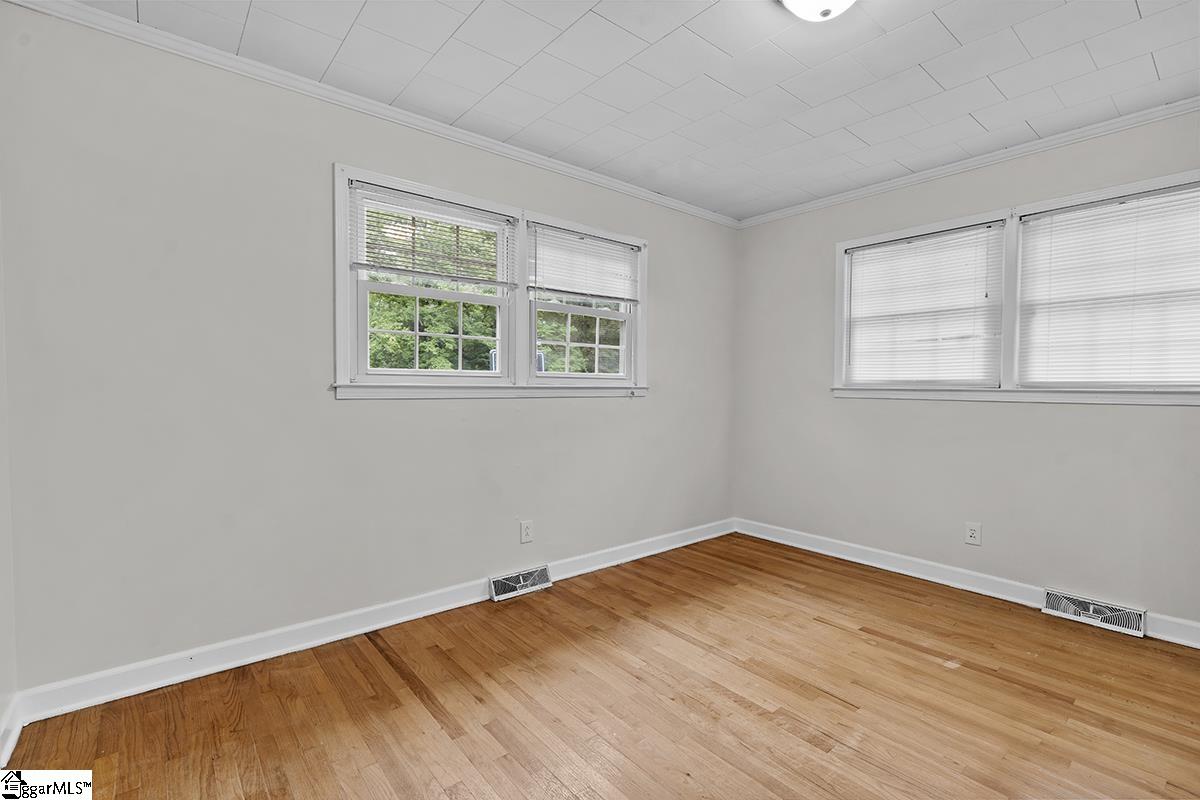 606 Cedar Street Property Photo 13