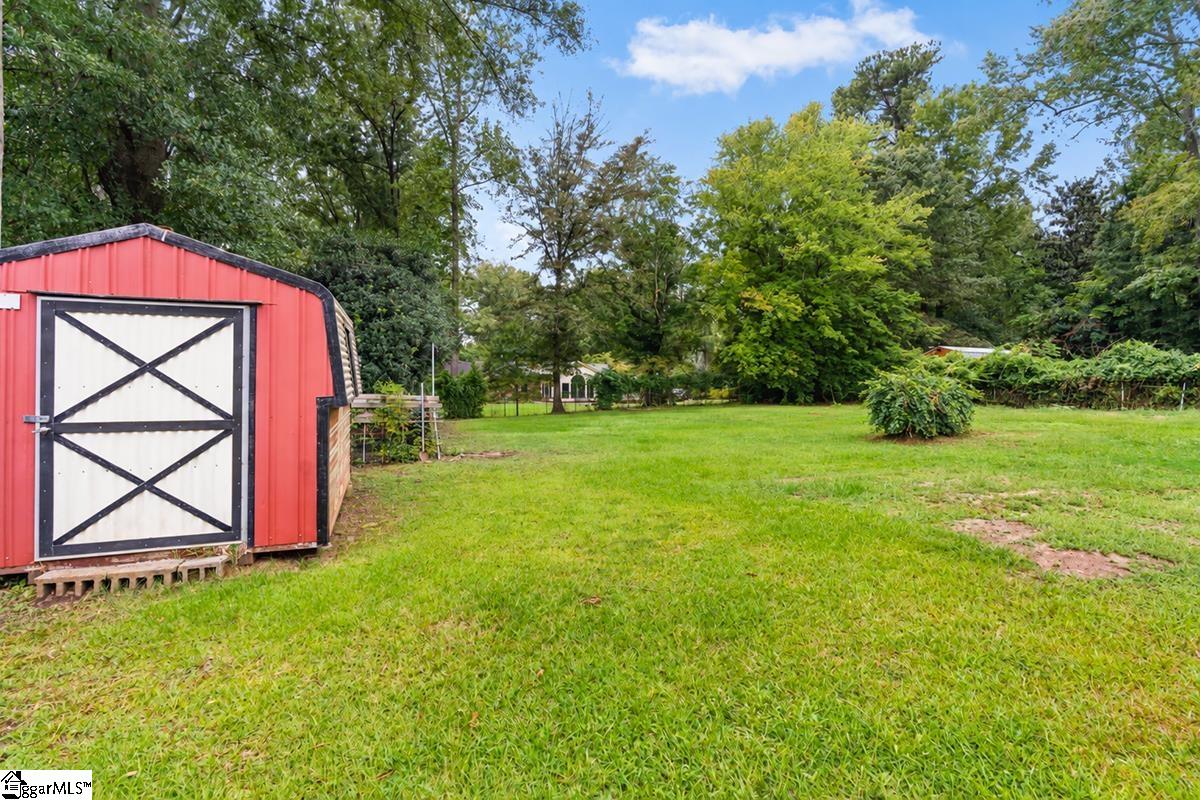 606 Cedar Street Property Photo 18