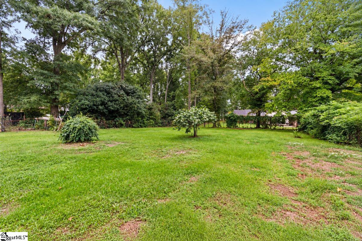606 Cedar Street Property Photo 19