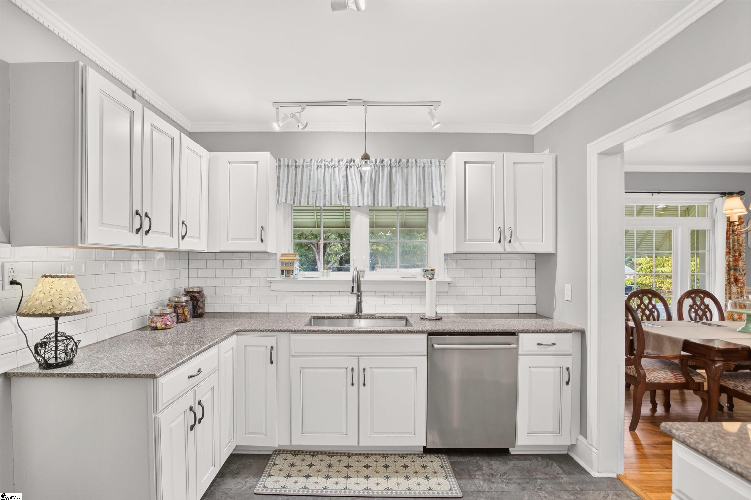3914 Brushy Creek Road Property Photo 13