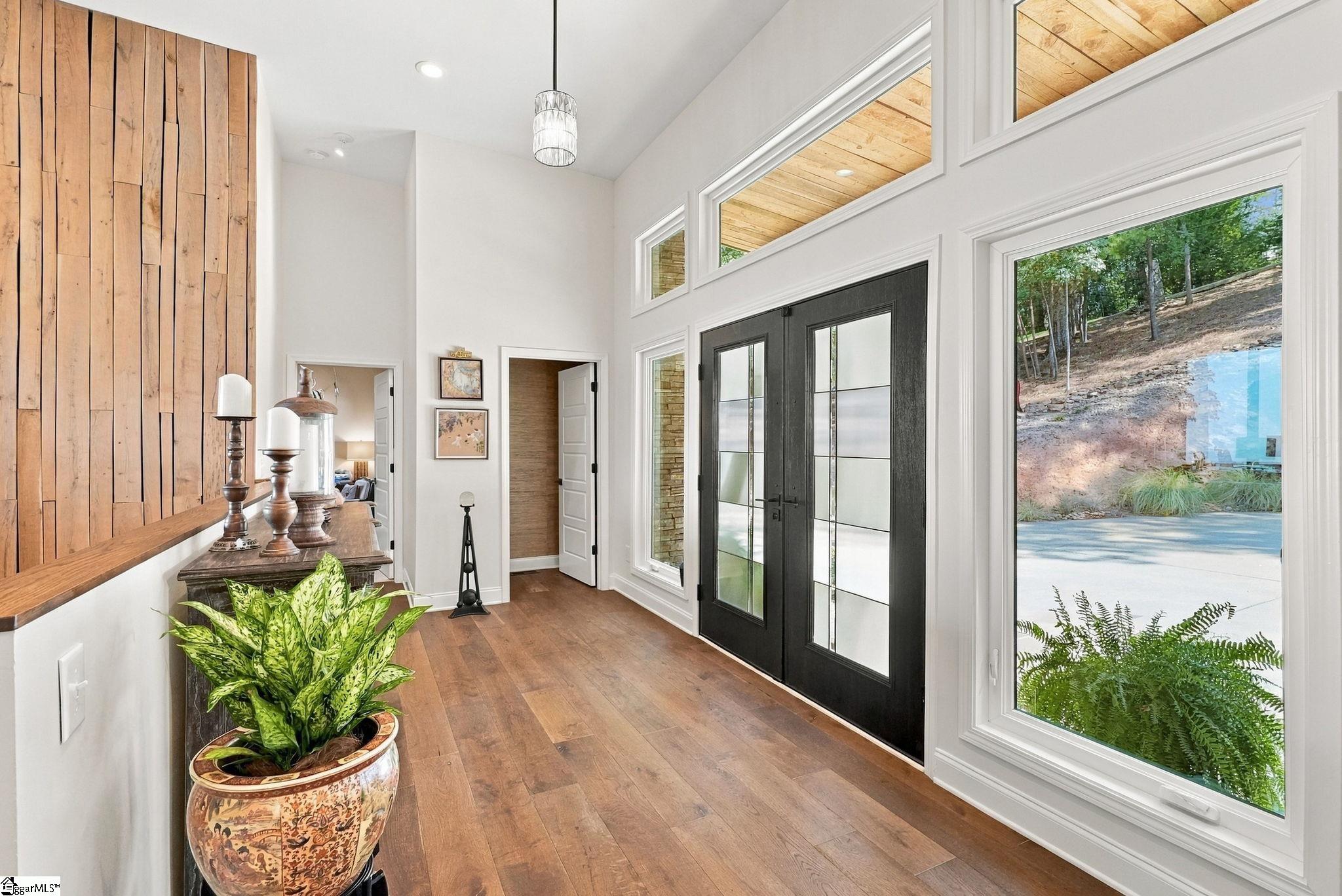 1133 Altamont Road Property Photo 4