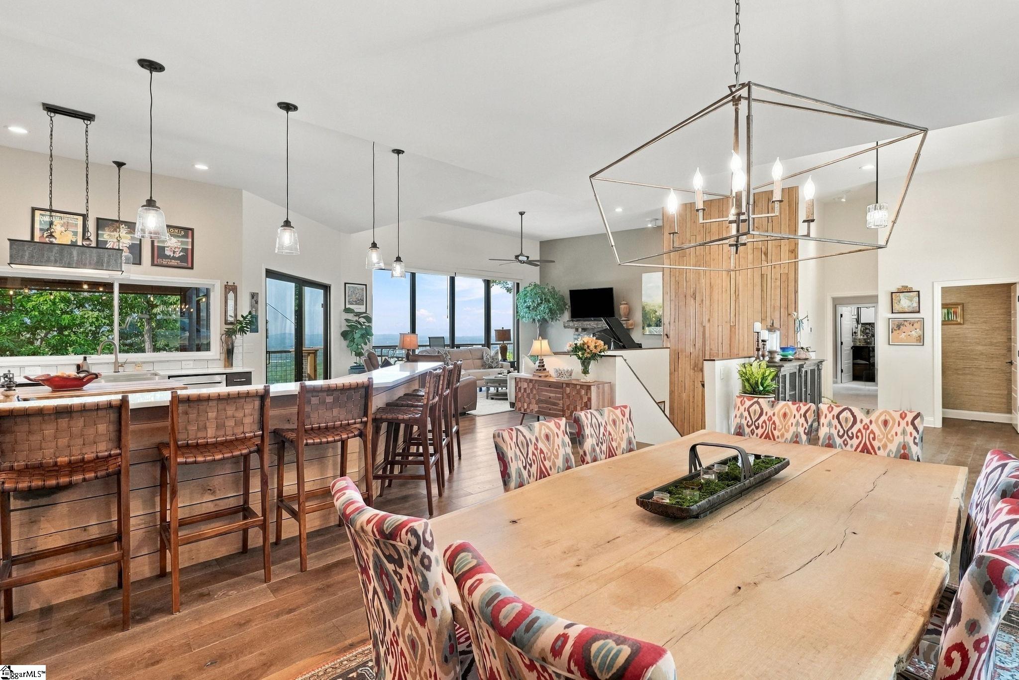 1133 Altamont Road Property Photo 15