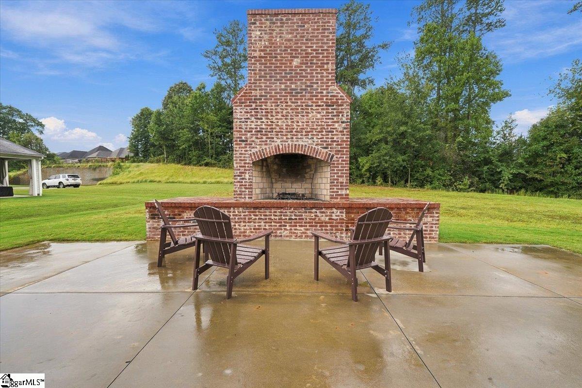 337 Kensley Drive Property Photo 35