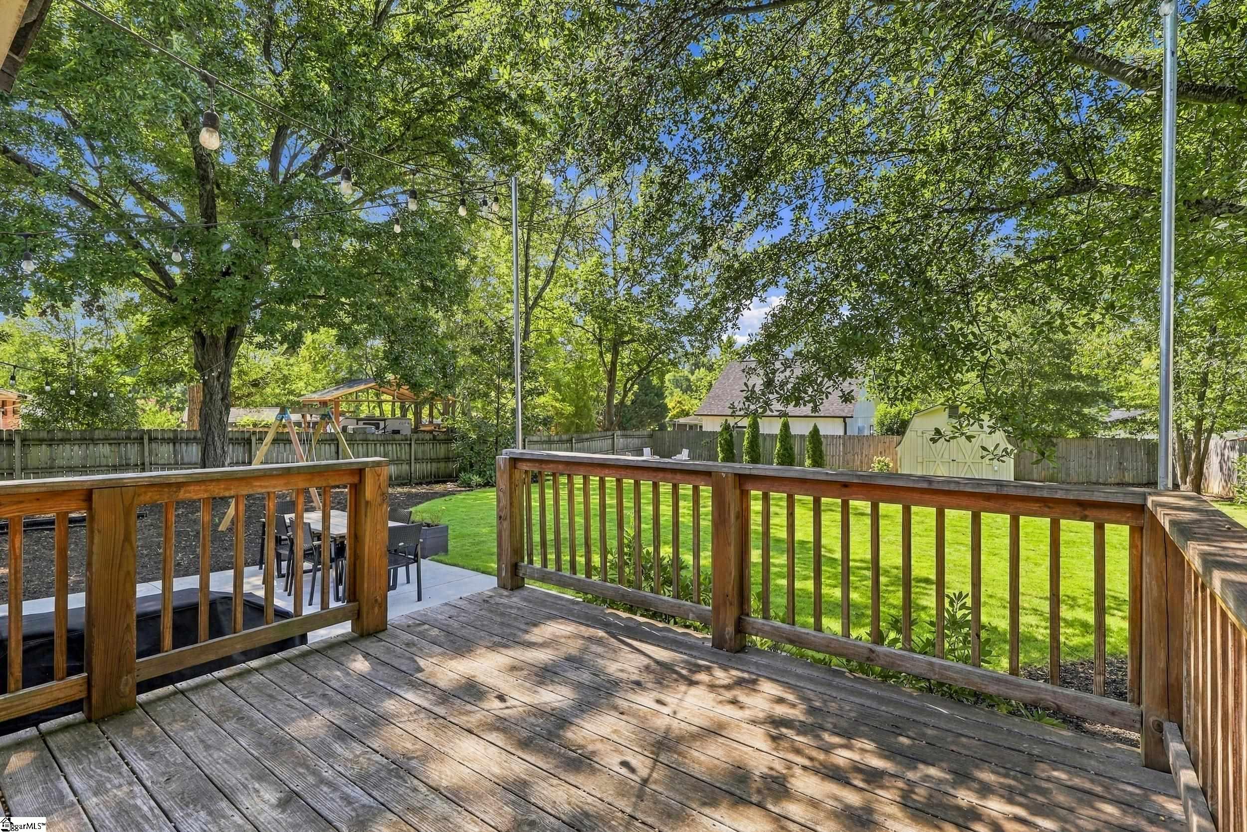 30 Lisa Drive Property Photo 28