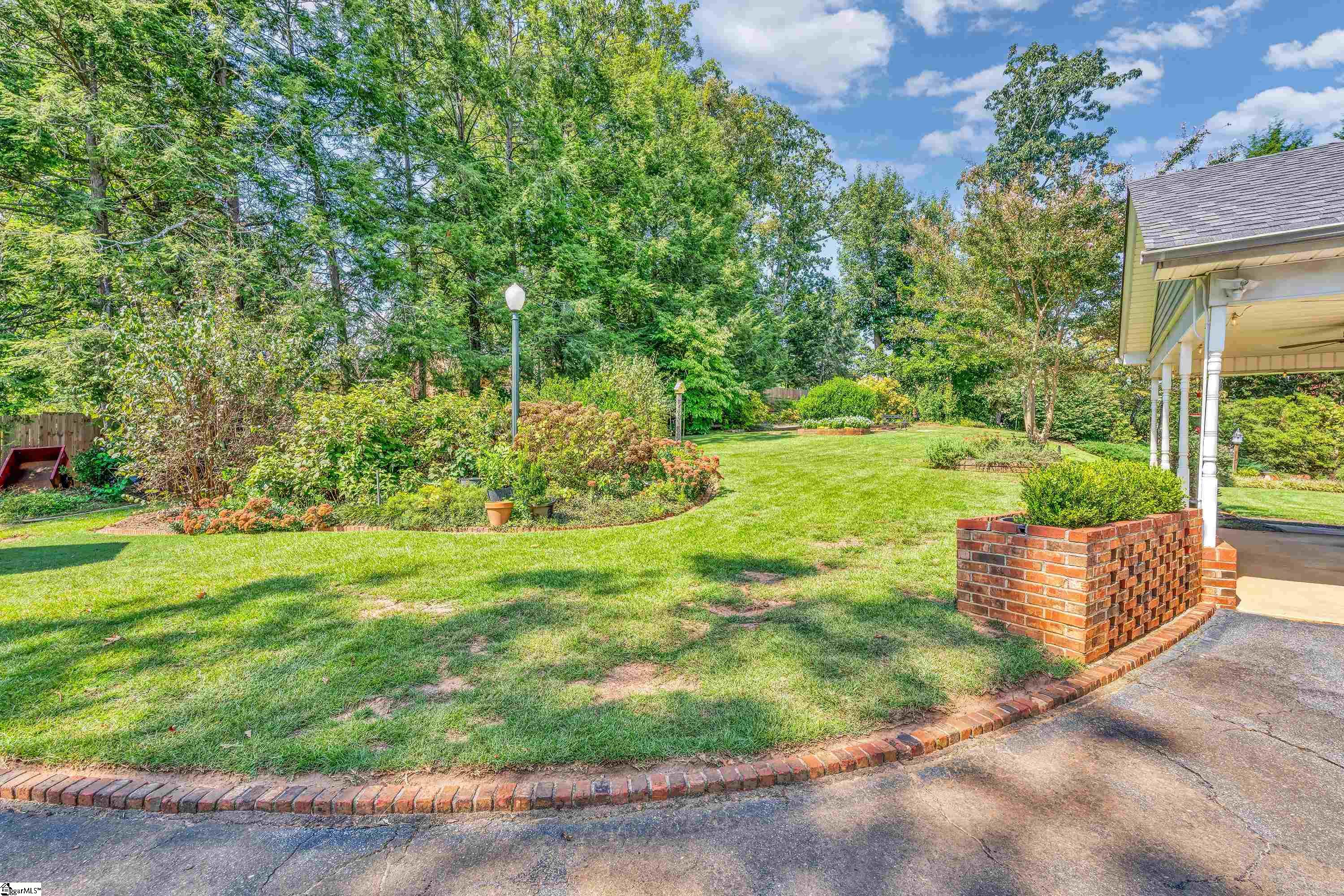 107 Peachtree Drive Property Photo 33