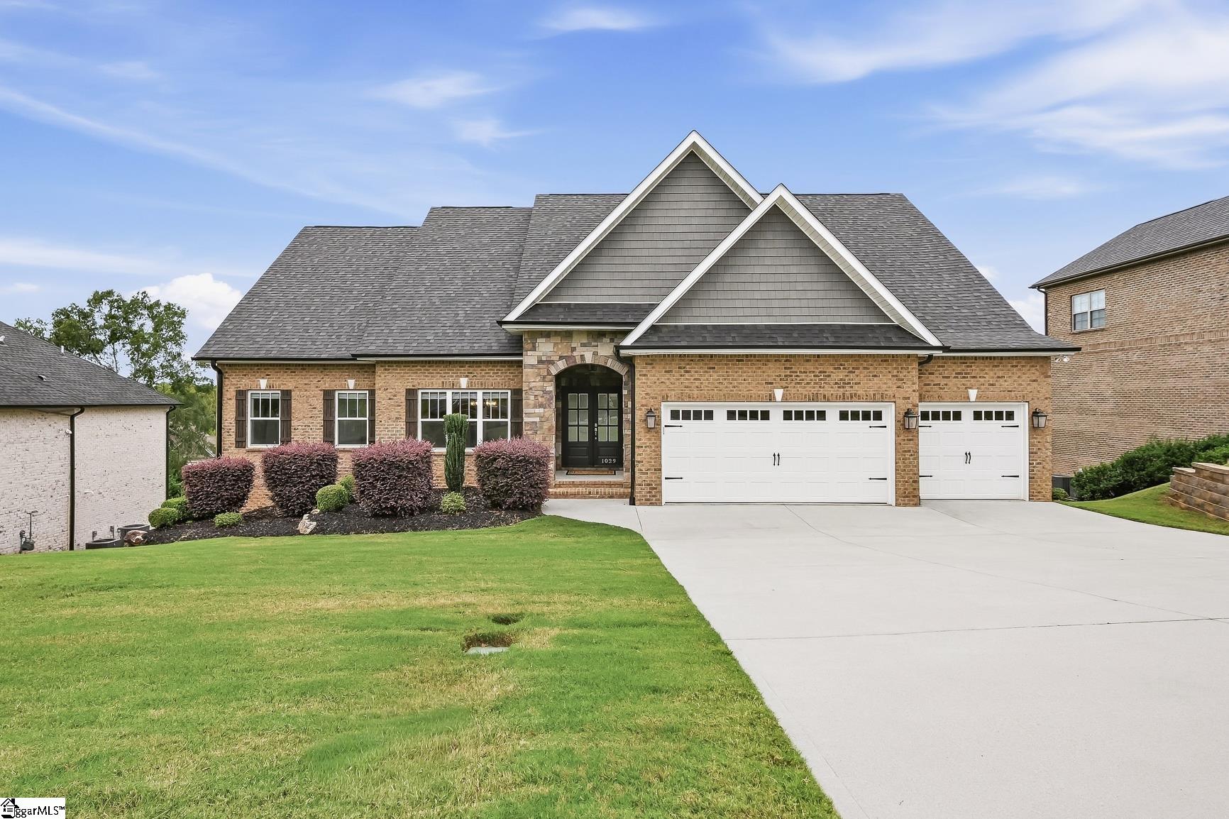 1029 Tuscany Drive Property Photo 1