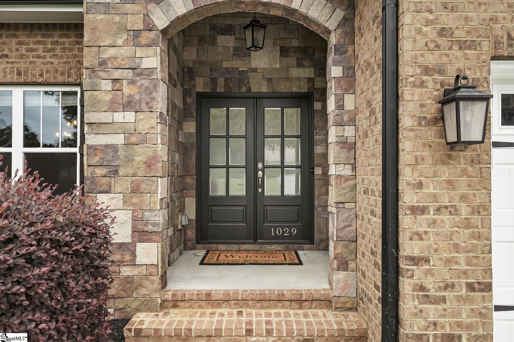 1029 Tuscany Drive Property Photo 4