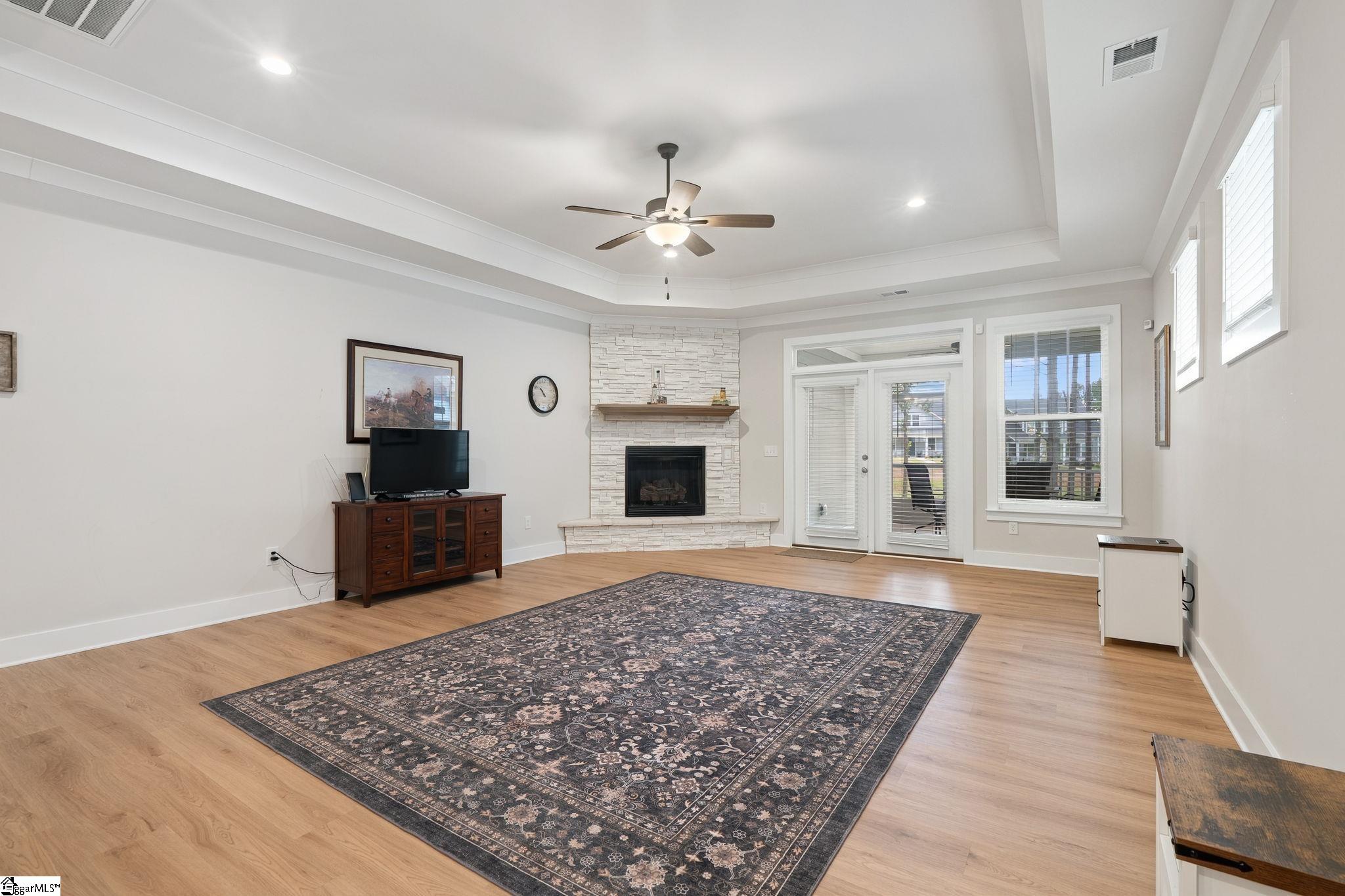 327 Wakelon Drive Property Photo 4