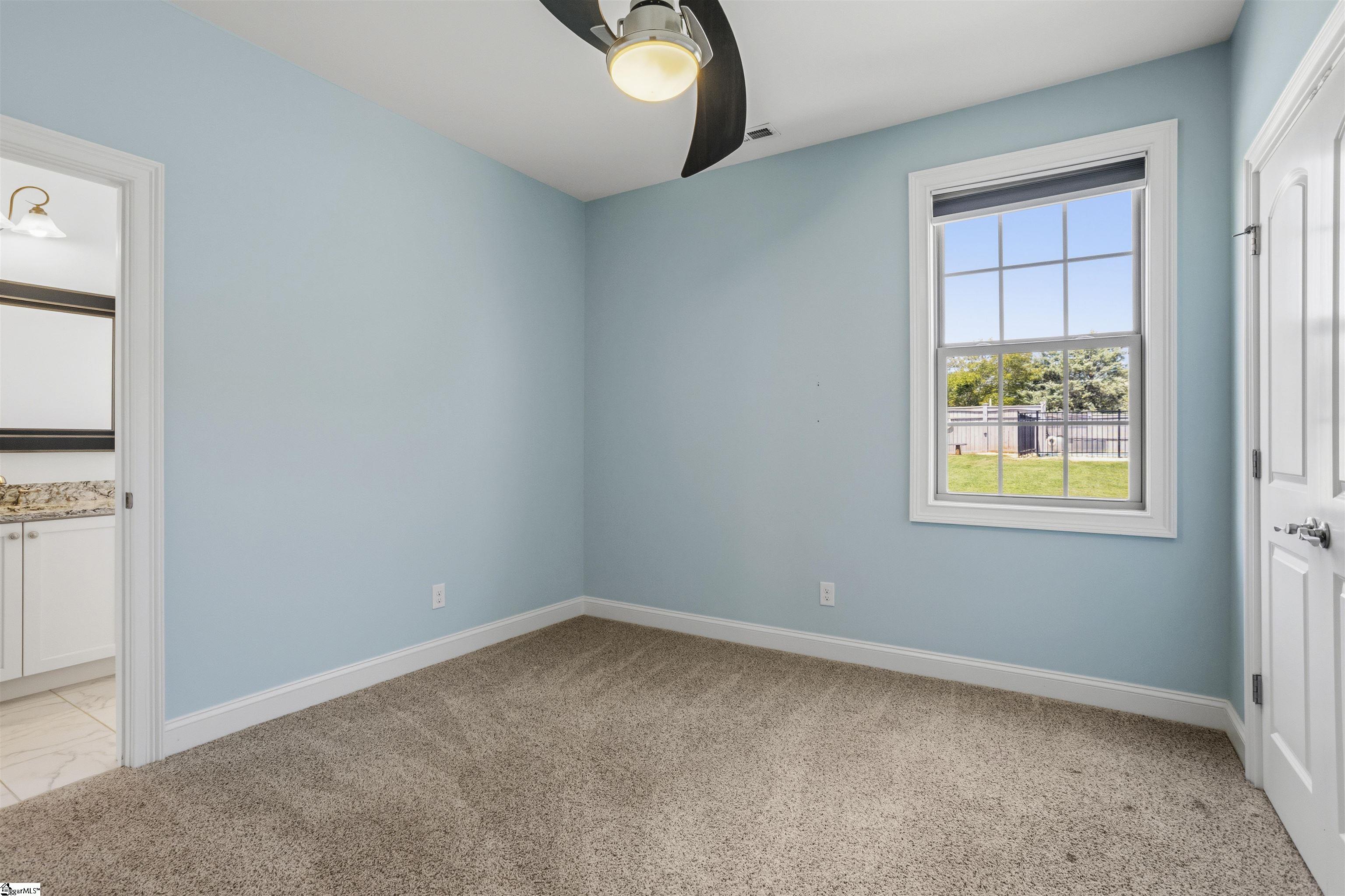 127 Carshalton Drive Property Photo 23
