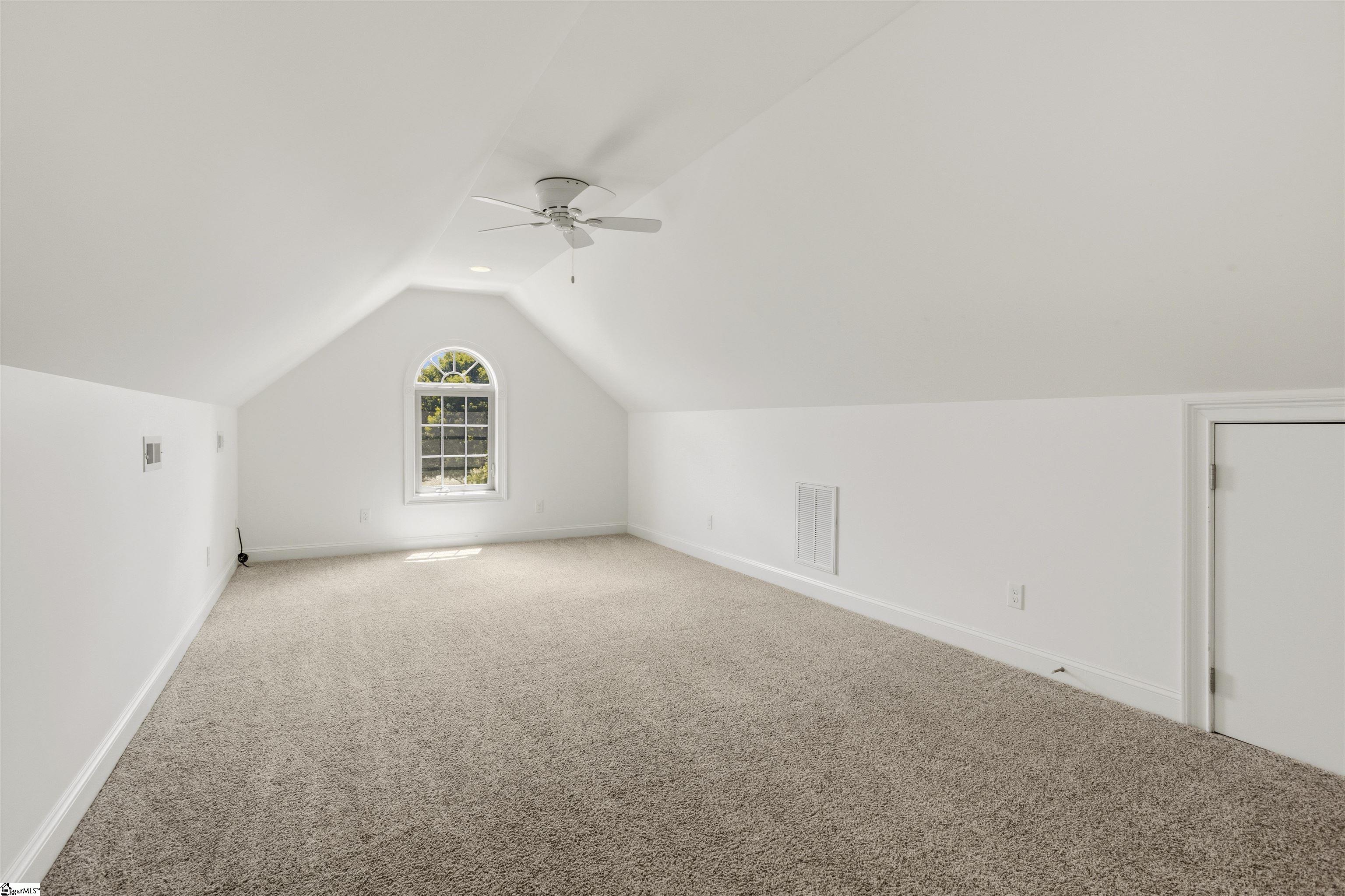 127 Carshalton Drive Property Photo 29