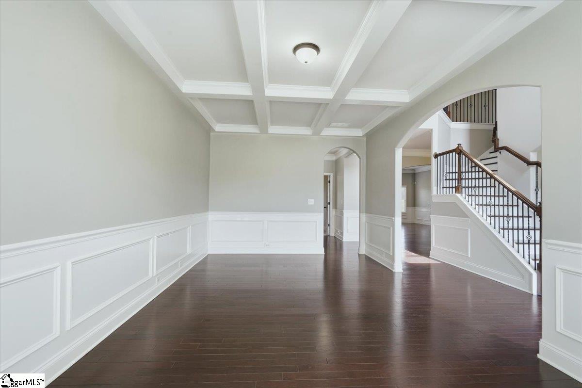 101 Angeline Way Property Photo 6