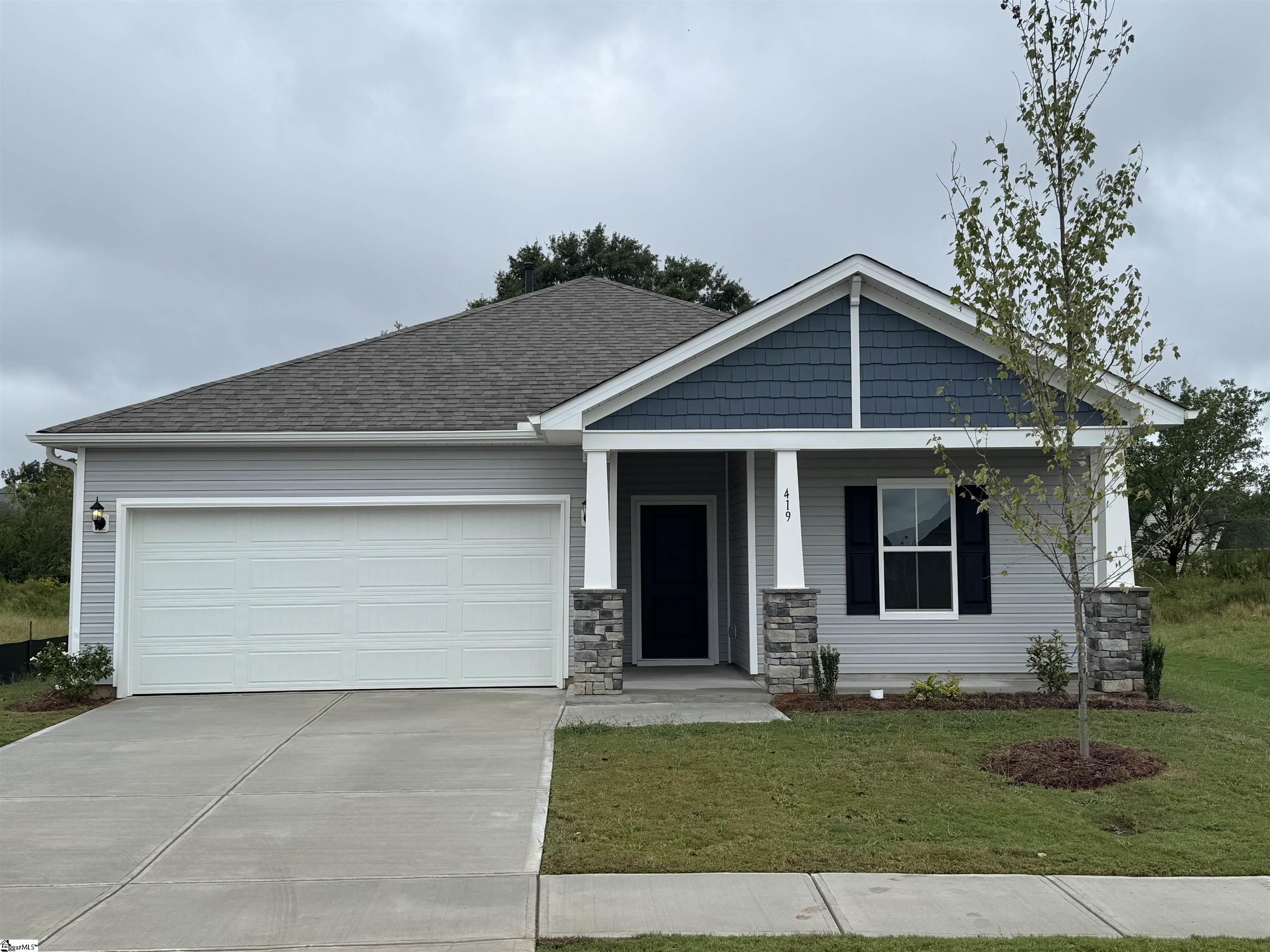 419 Beautyberry Street Property Photo 1