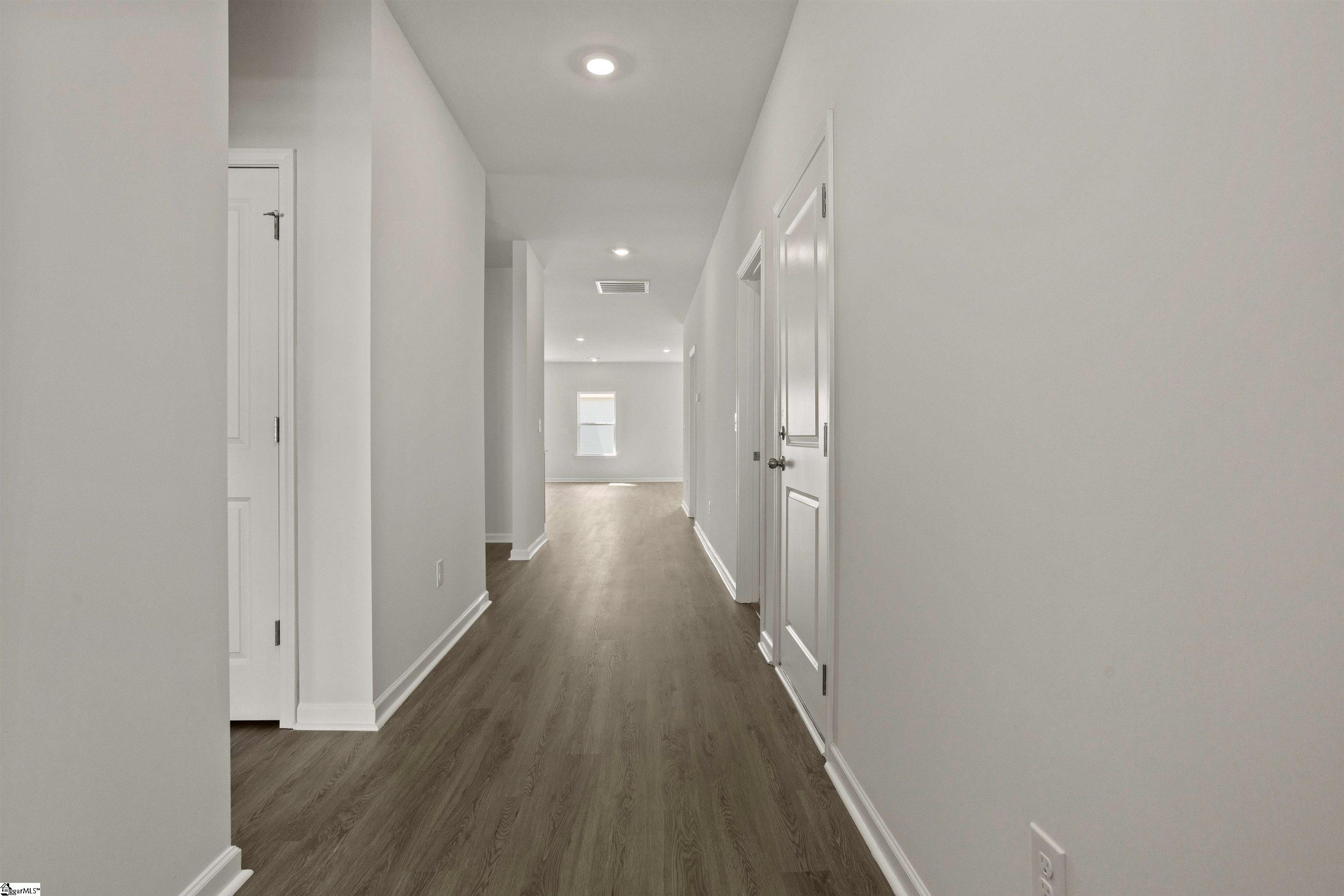 419 Beautyberry Street Property Photo 2