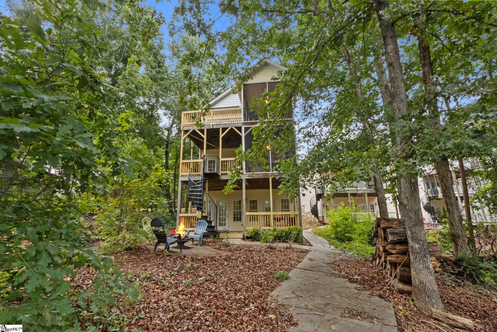 215b Black Bass Road Property Photo 6
