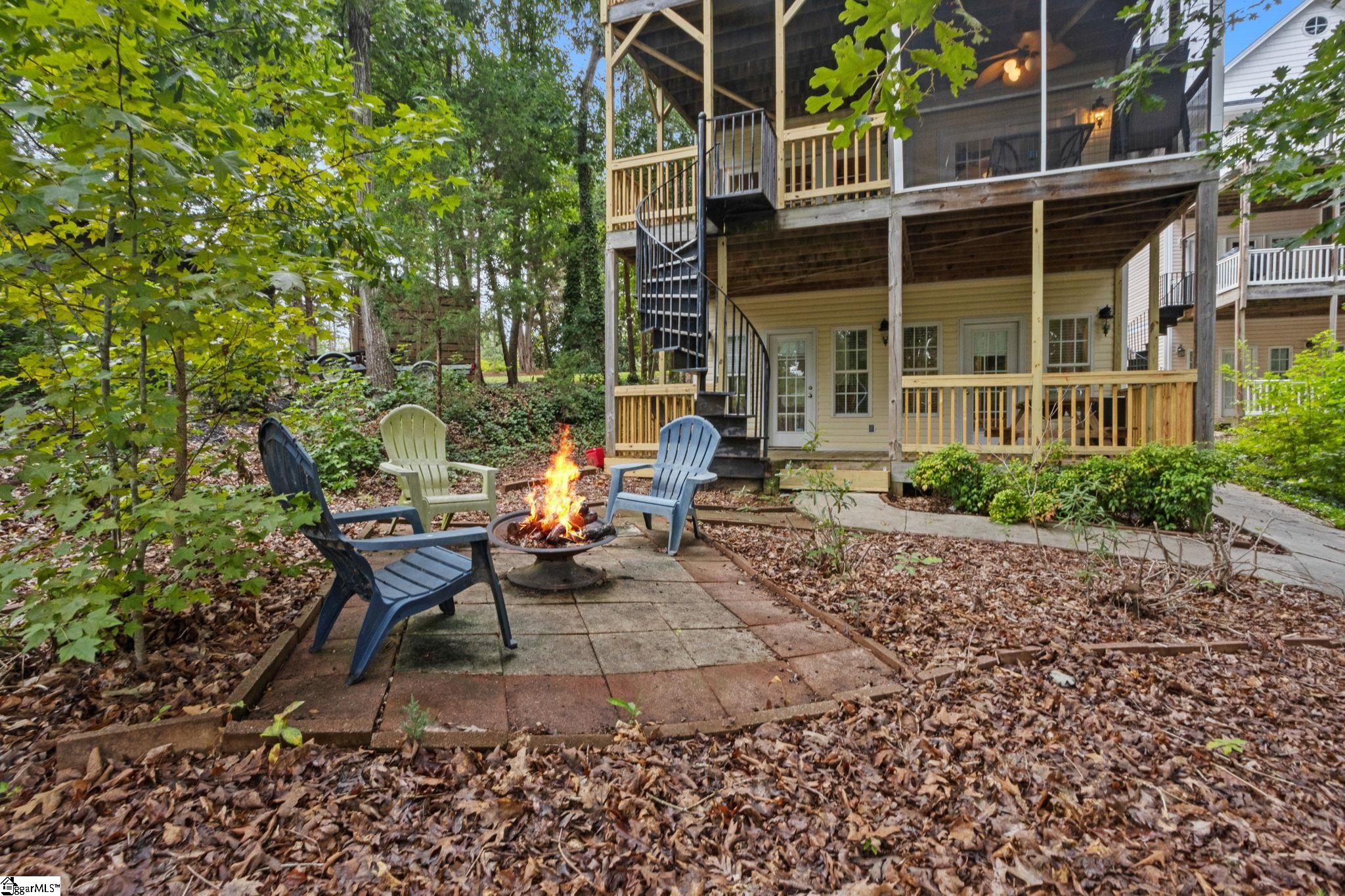 215b Black Bass Road Property Photo 7