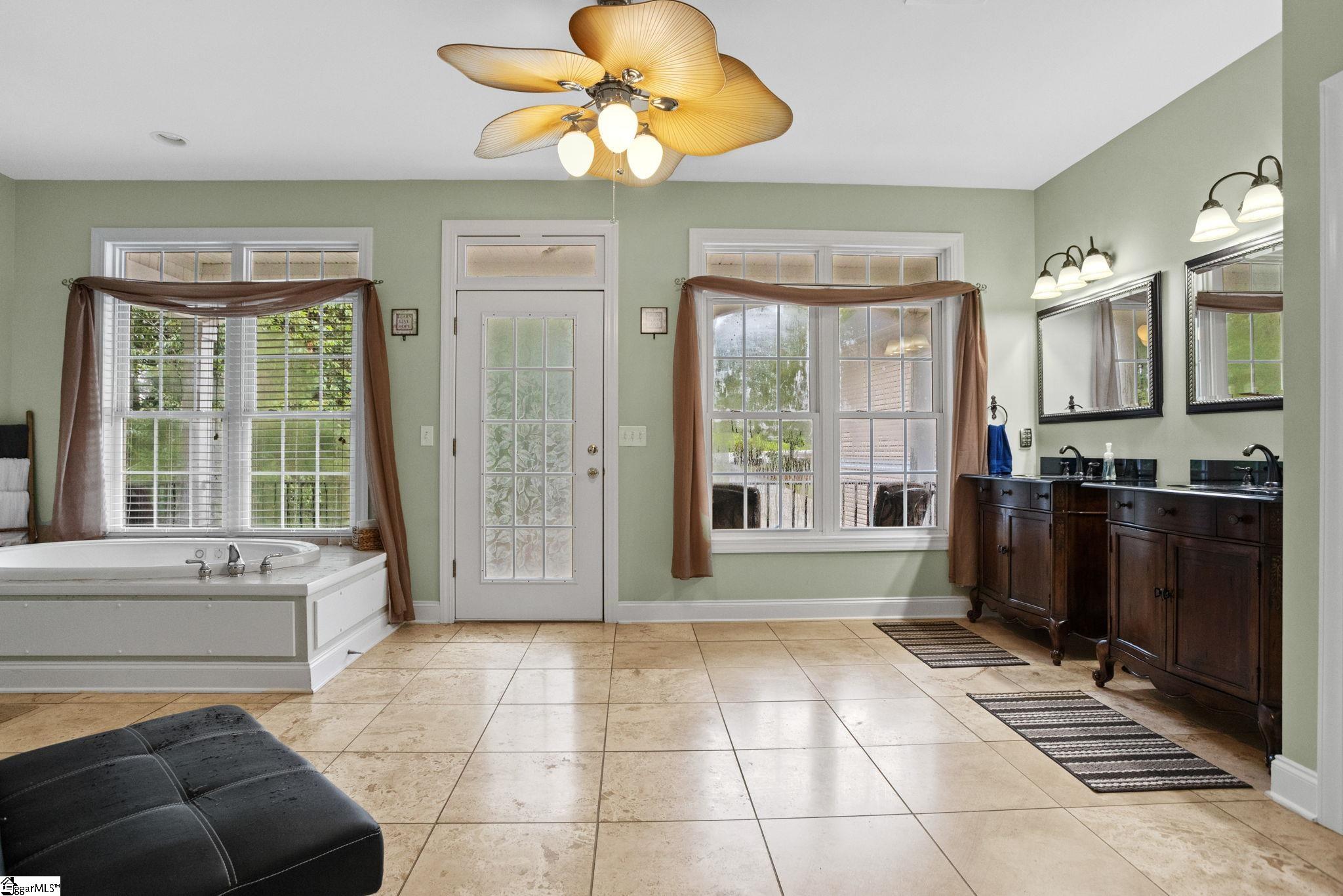 215b Black Bass Road Property Photo 32