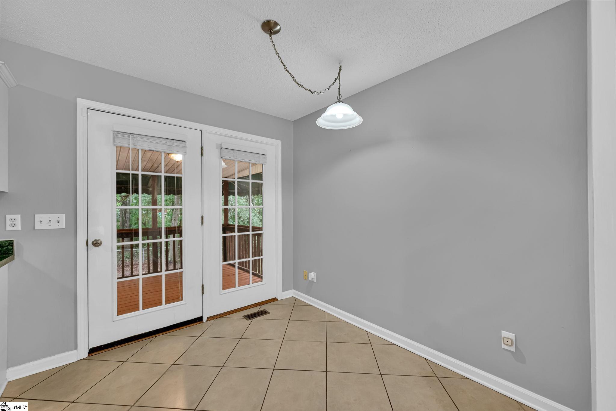 154 Ashton Lane Property Photo 8