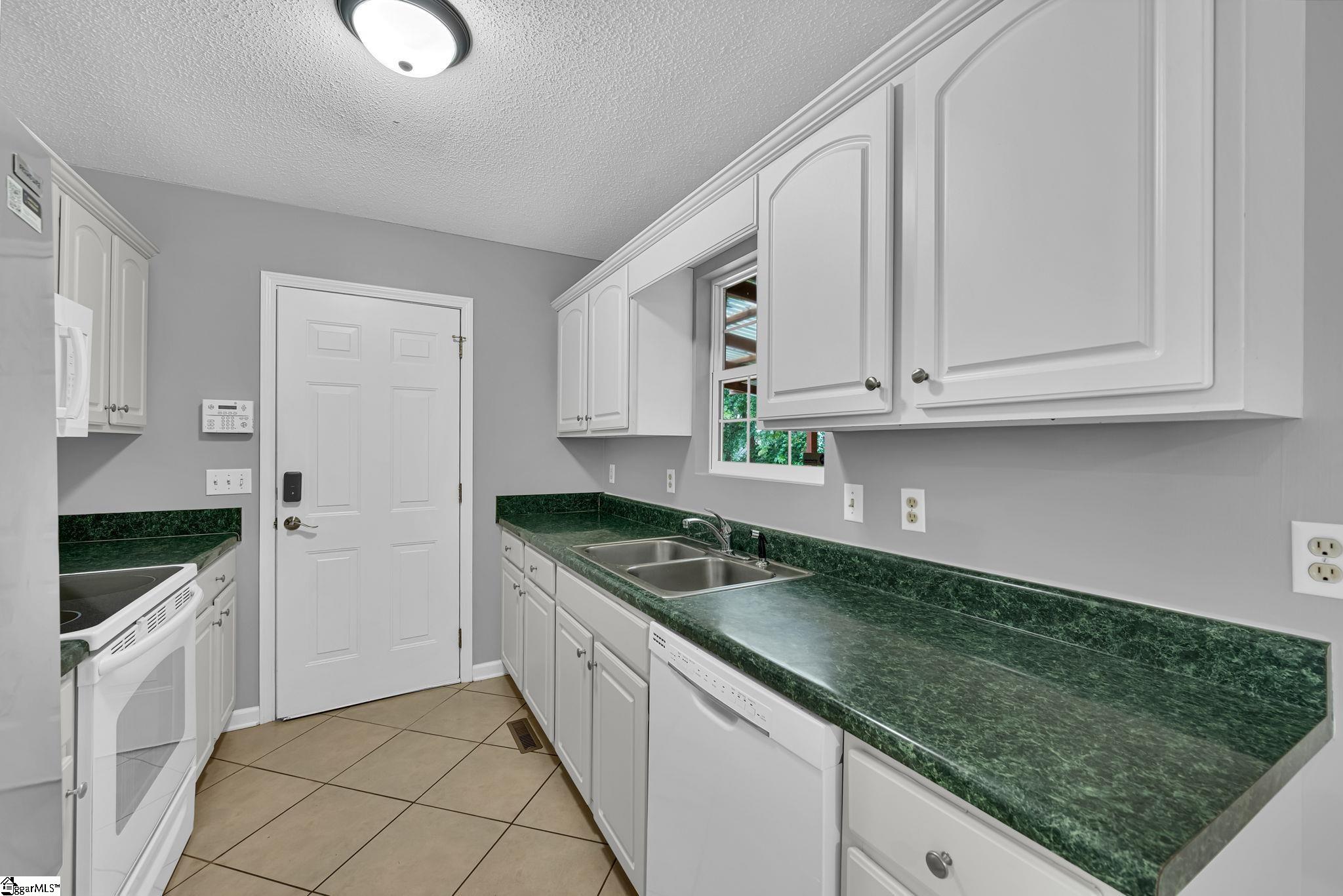 154 Ashton Lane Property Photo 11