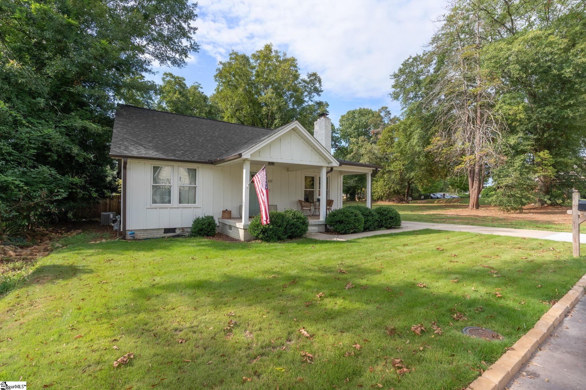 117 Monteith Circle Property Photo 4