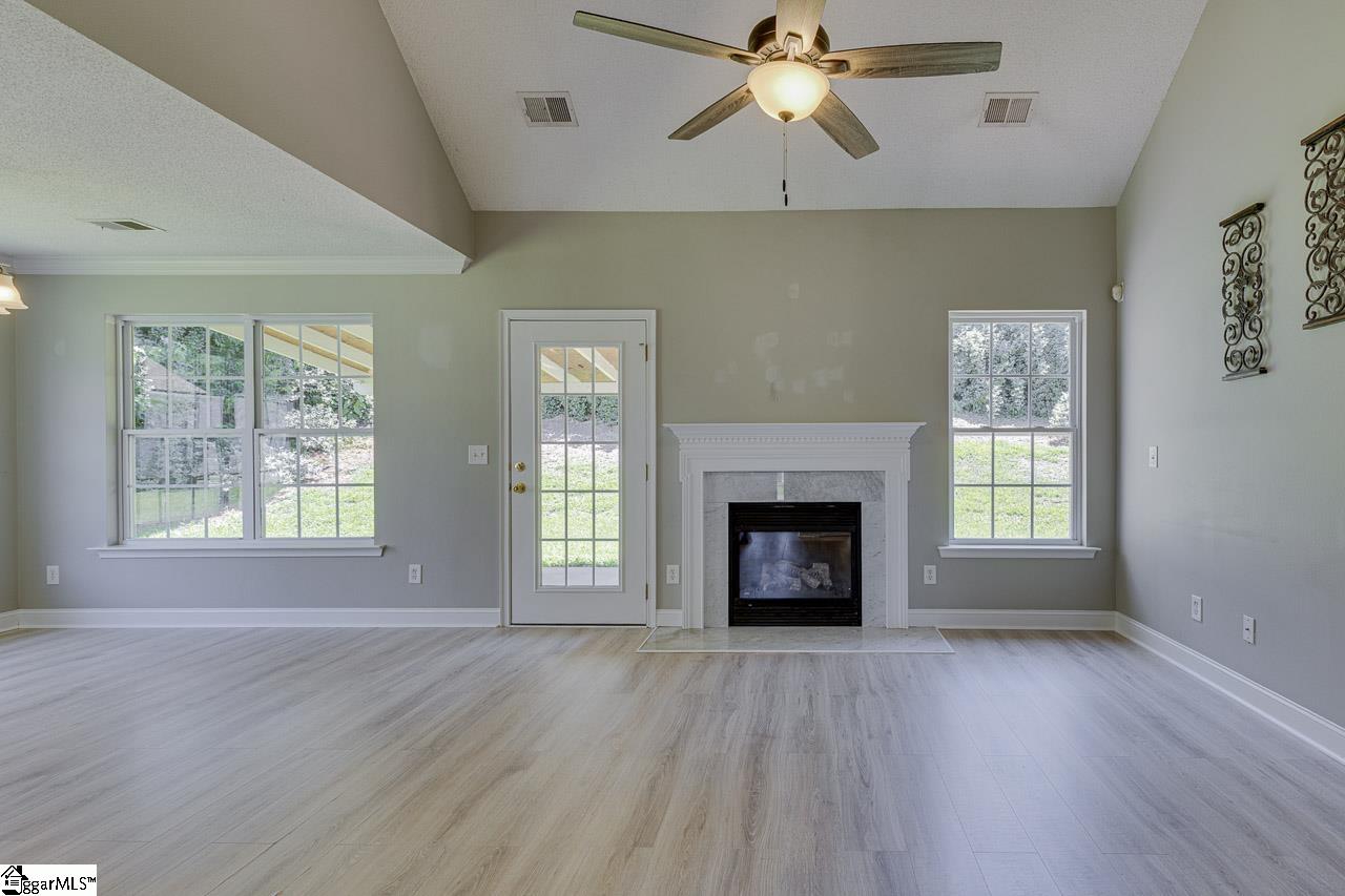 253 Rivers Edge Drive Property Photo 10