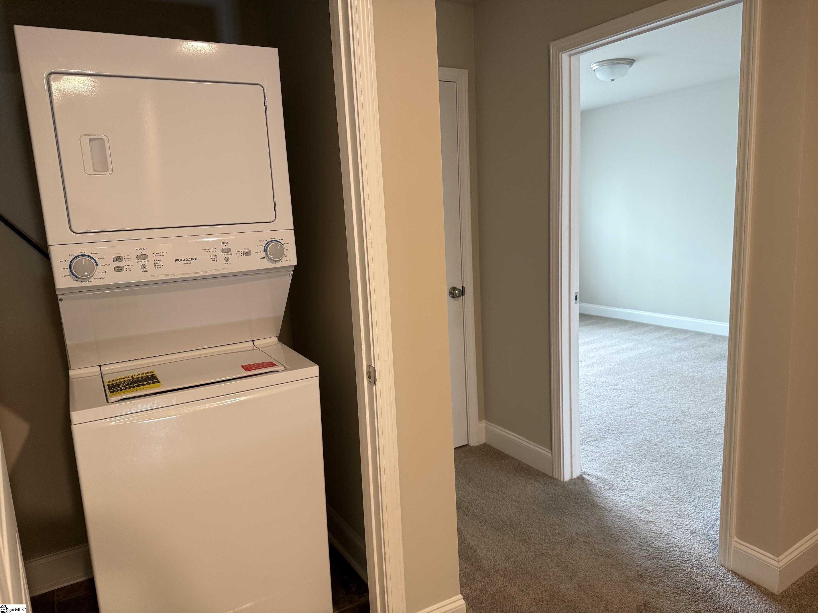 628 Forest Creek Circle Property Photo 23