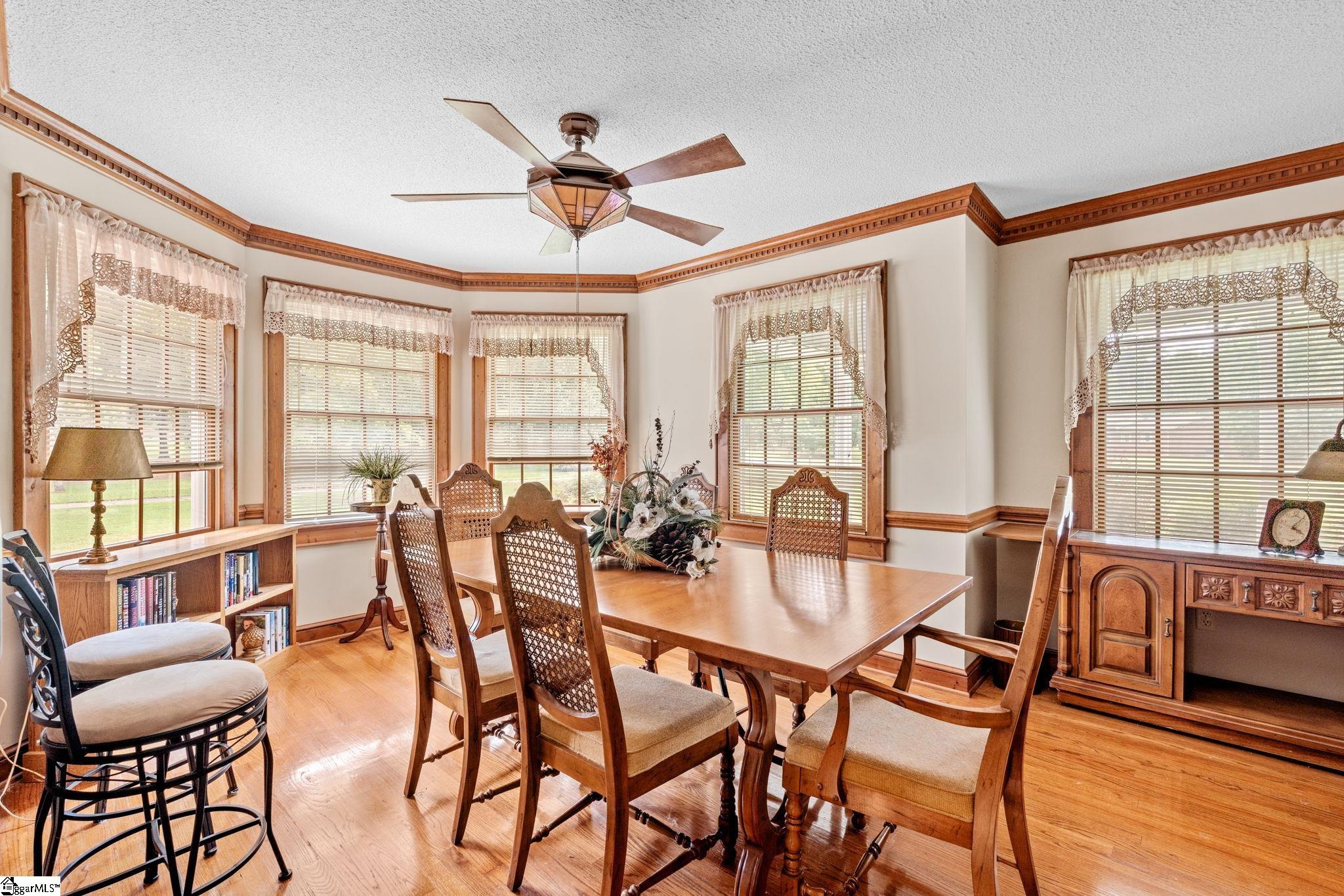 1100 Pine Knoll Property Photo 16