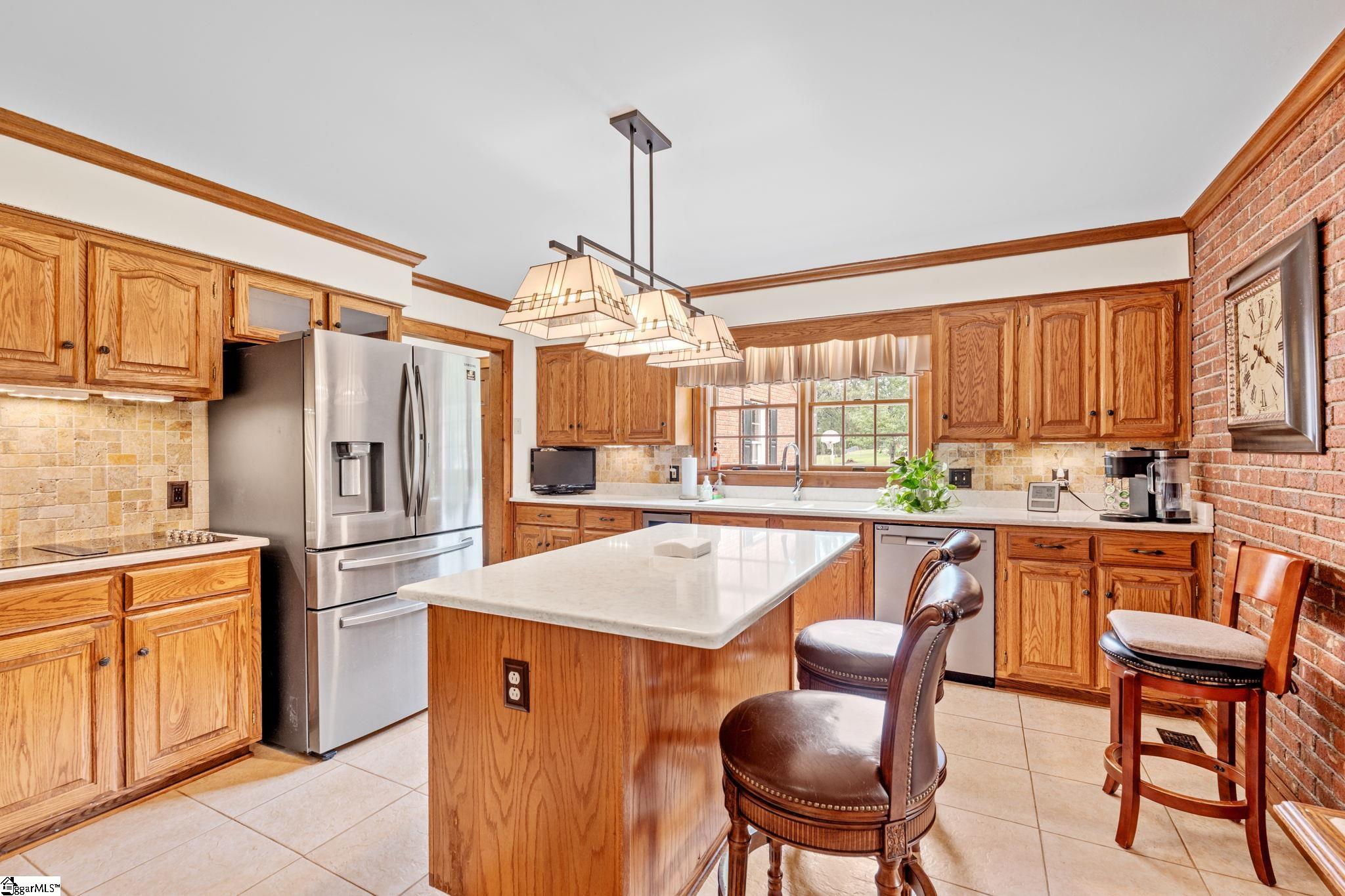 1100 Pine Knoll Property Photo 19
