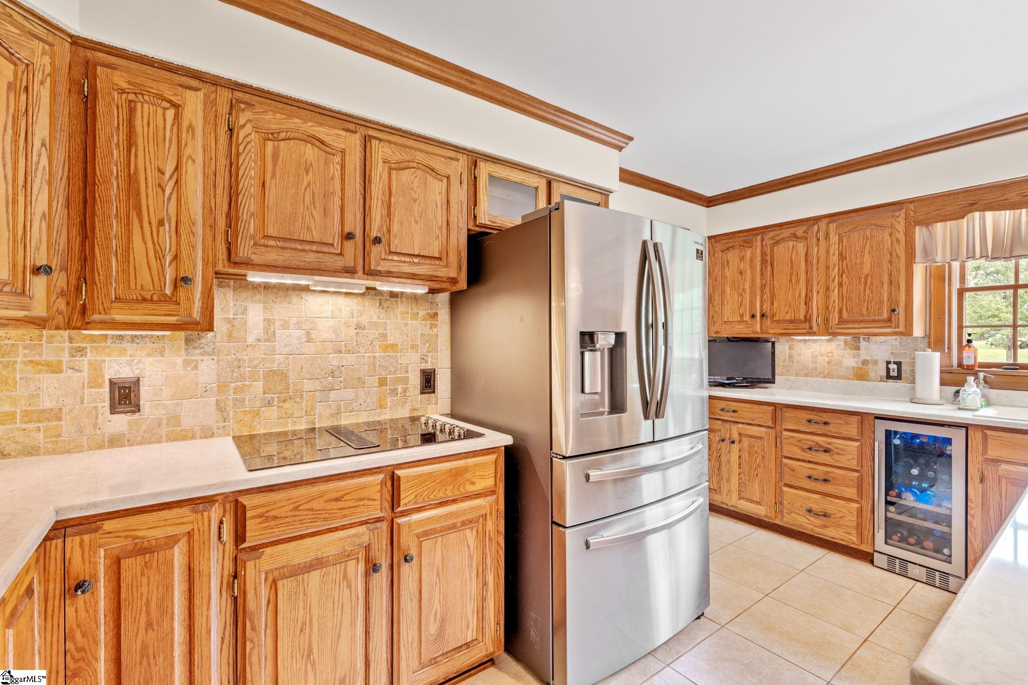 1100 Pine Knoll Property Photo 21