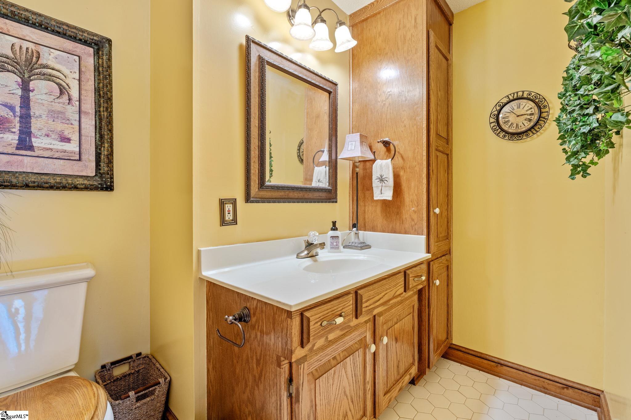 1100 Pine Knoll Property Photo 29