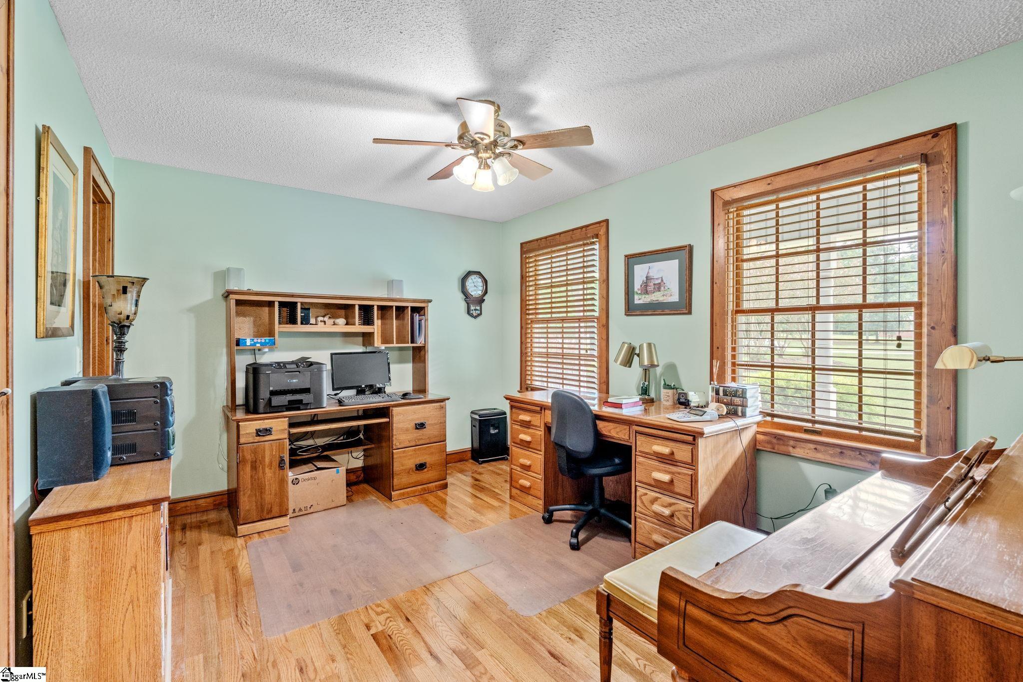 1100 Pine Knoll Property Photo 30