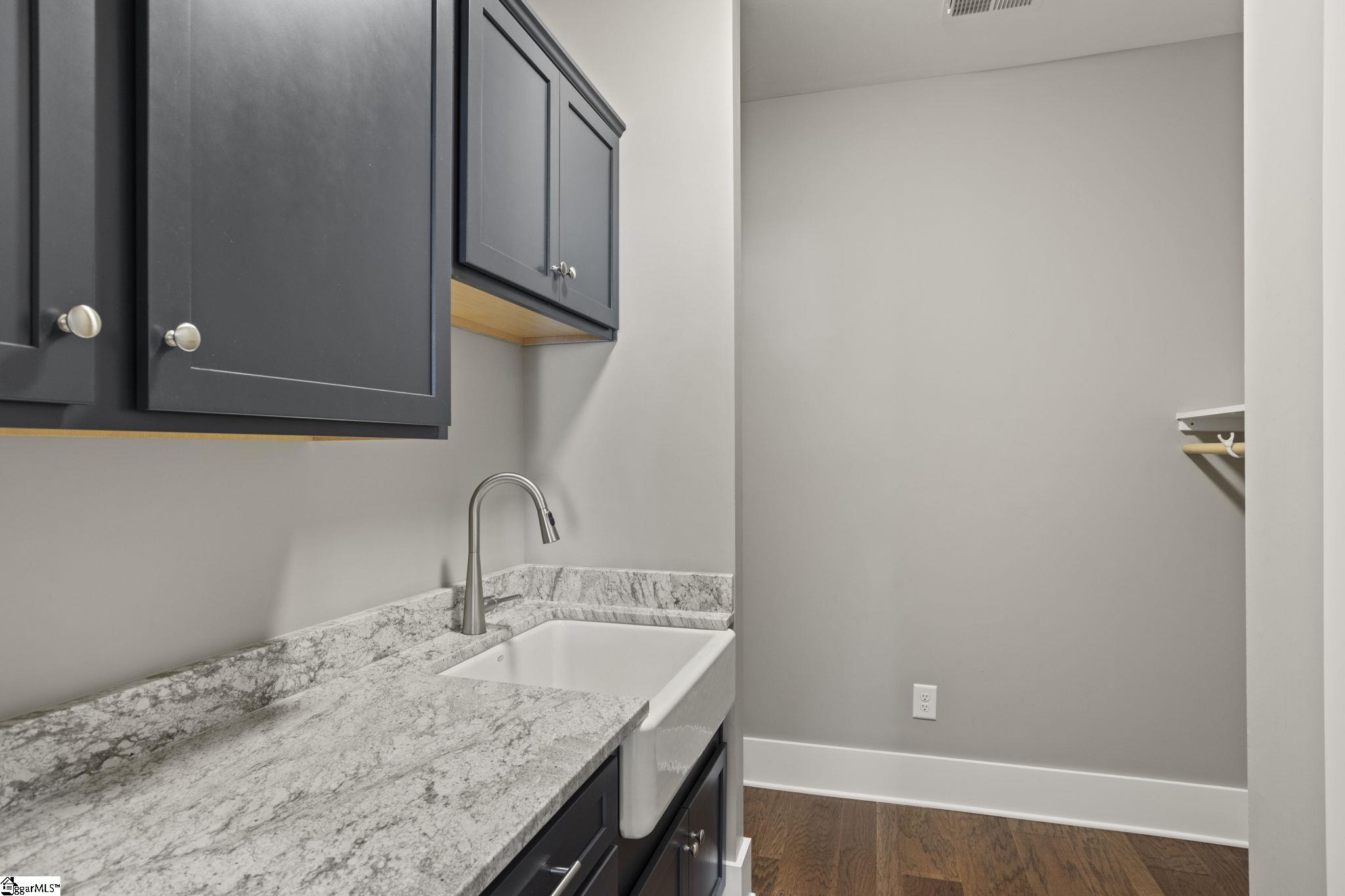 201 Braxton Meadow Drive Property Photo 29
