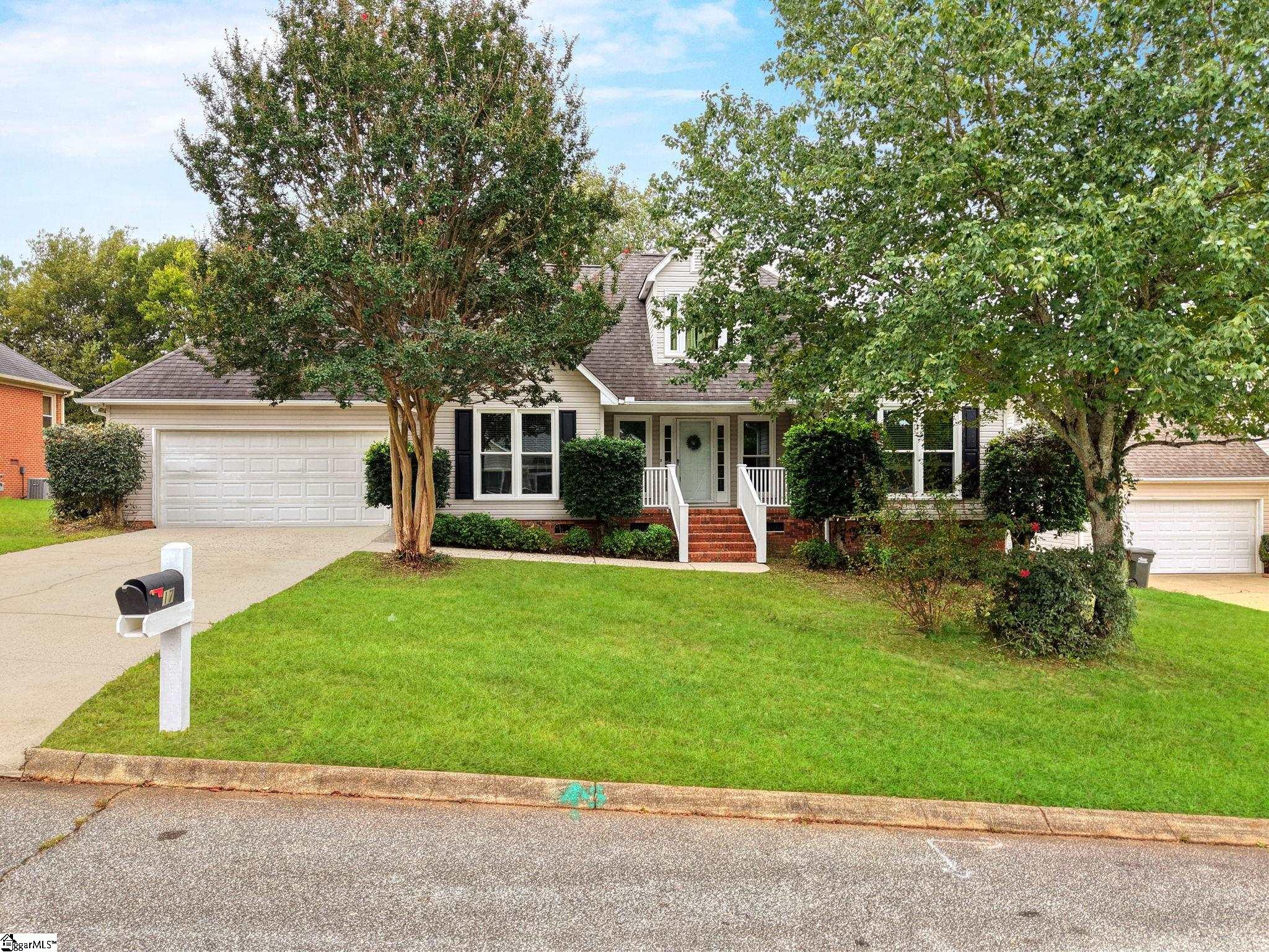 17 Arbordale Lane Property Photo 7