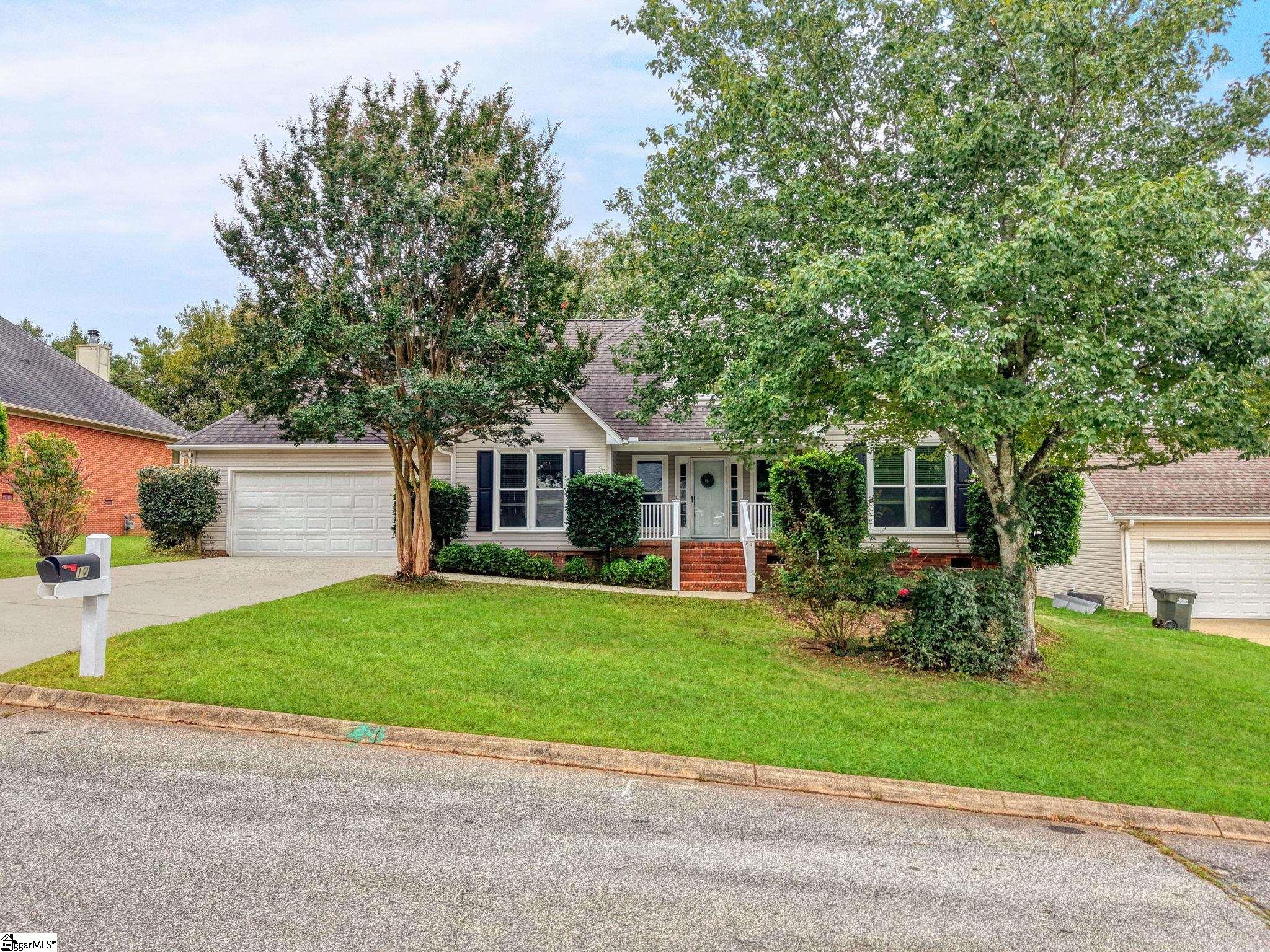 17 Arbordale Lane Property Photo 10
