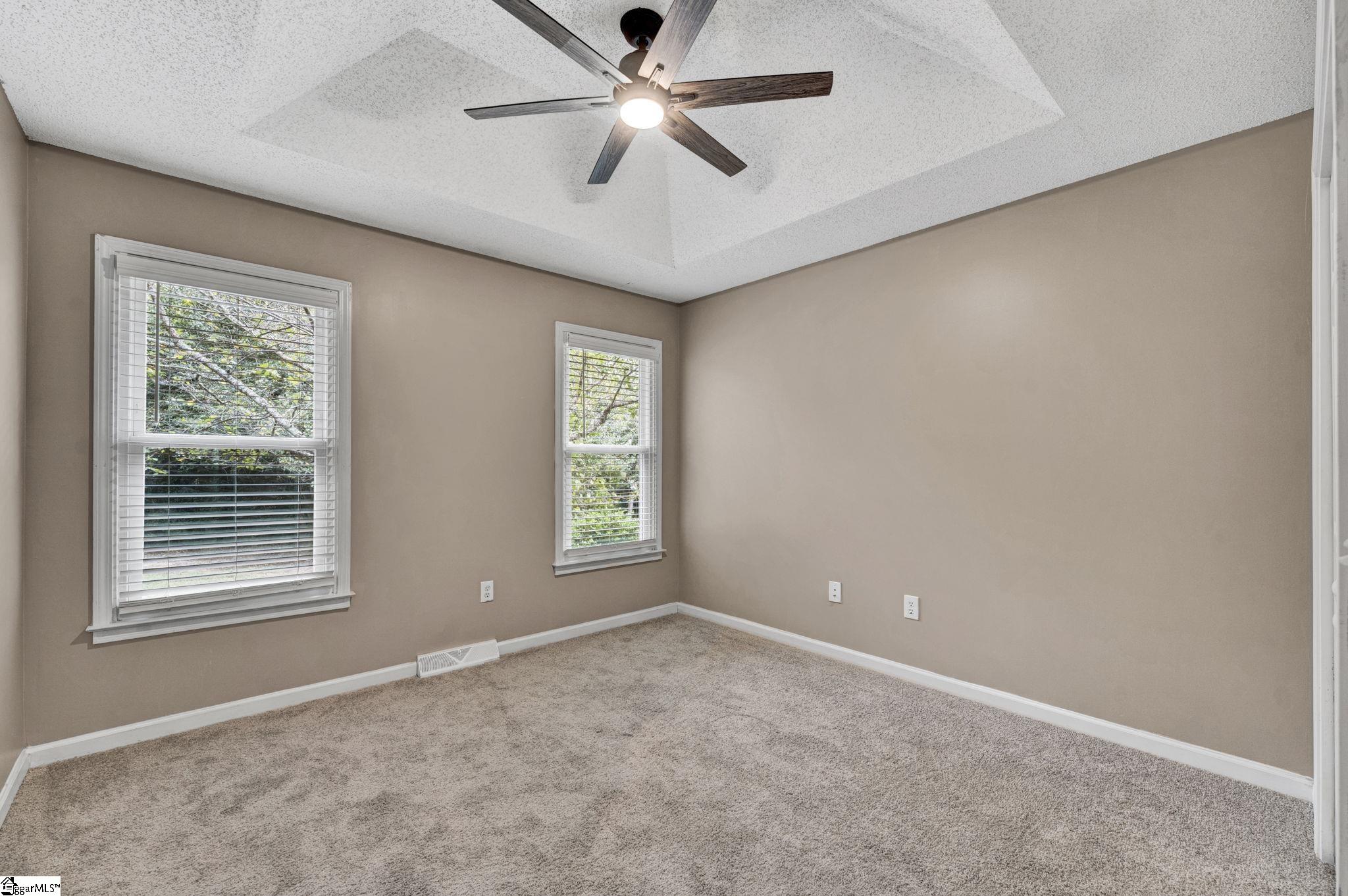 17 Arbordale Lane Property Photo 29