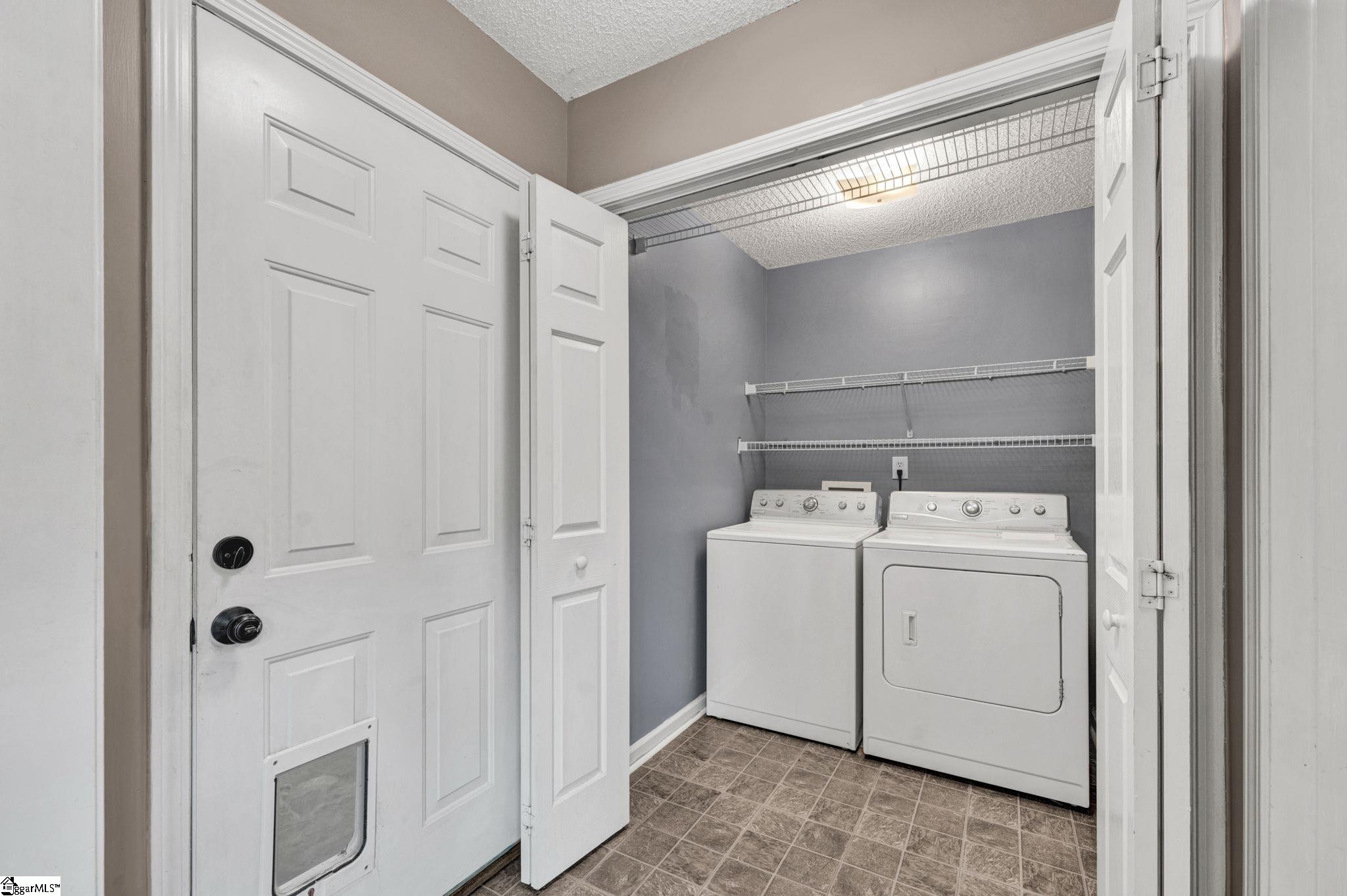 17 Arbordale Lane Property Photo 39