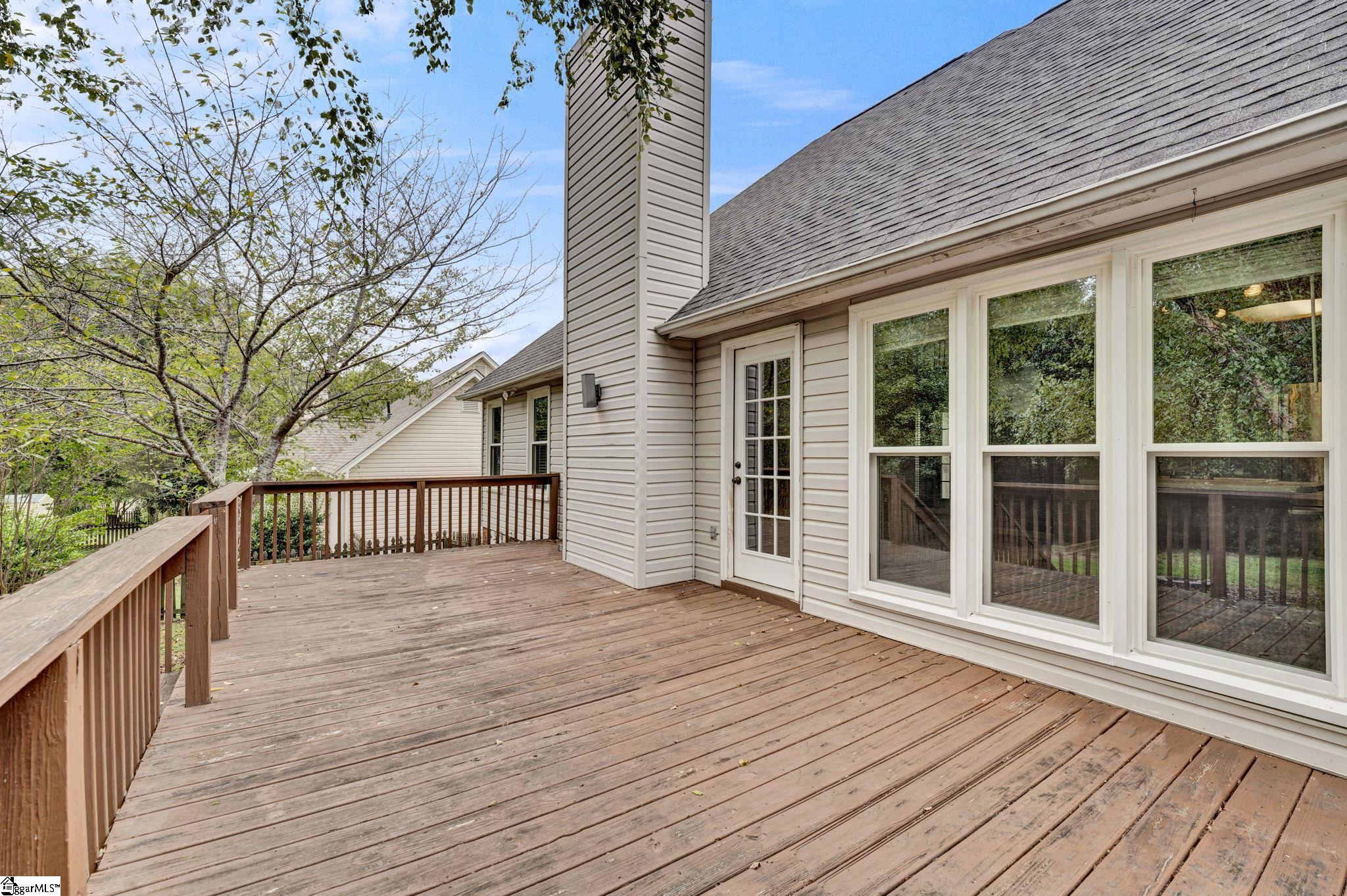 17 Arbordale Lane Property Photo 42