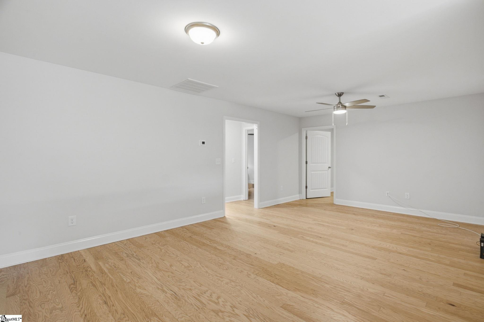 20 Hasbrook Lane Property Photo 21