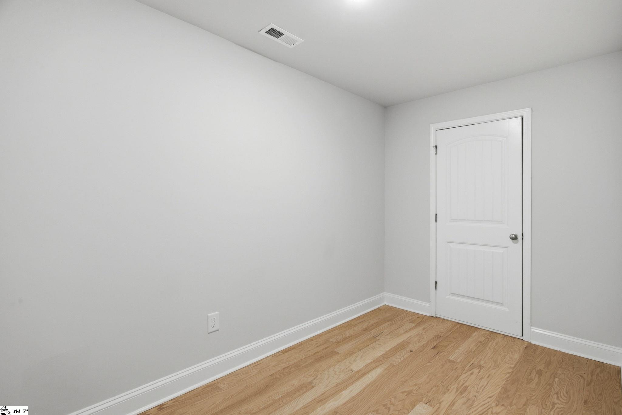 20 Hasbrook Lane Property Photo 23