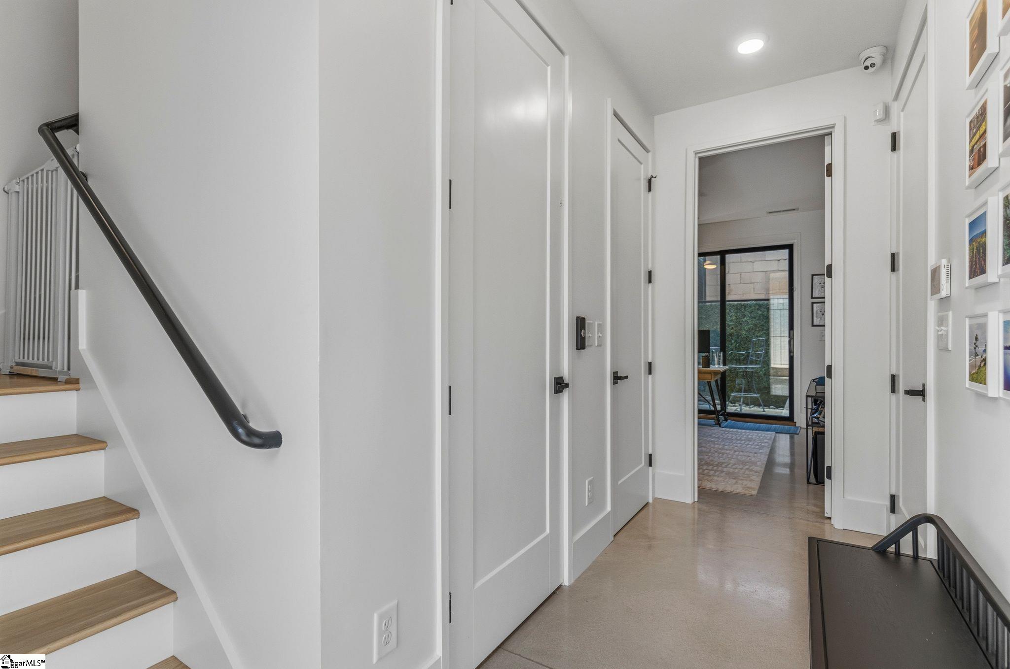 4 Calhoun Hill Way Property Photo 34