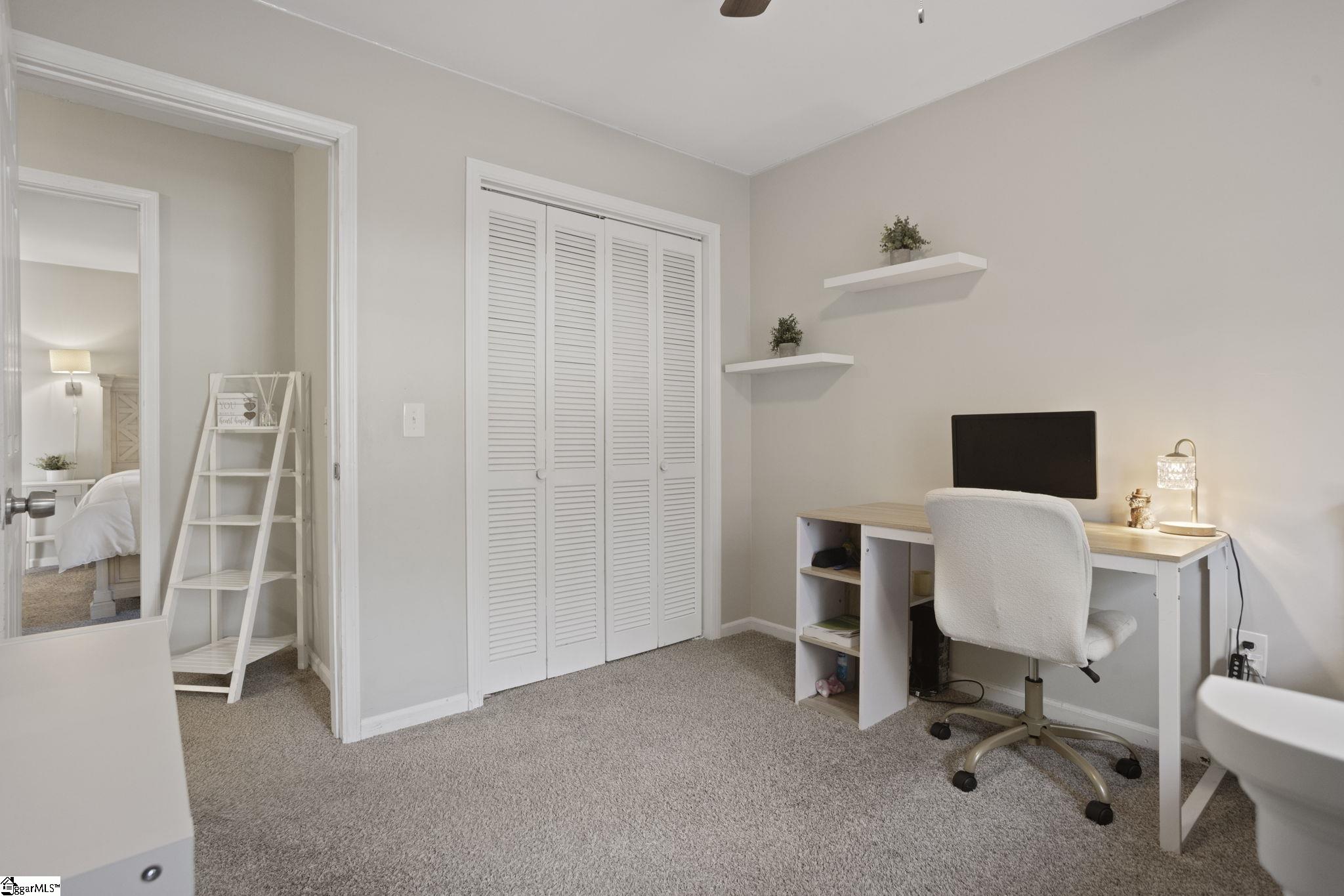 102 Branchview Court Property Photo 20